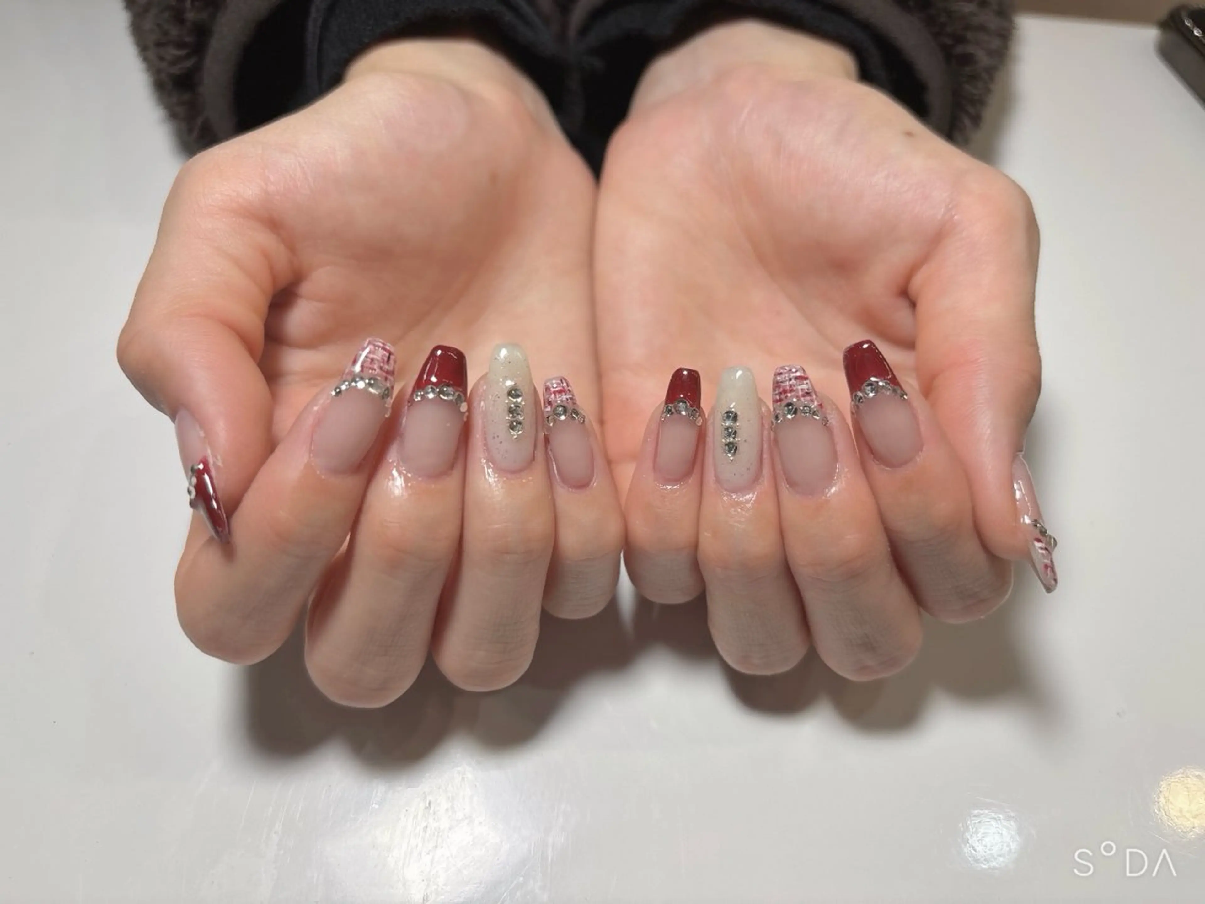 ネイル ハンドネイル フットネイル ネイル脱毛 Reeのネイルデザイン