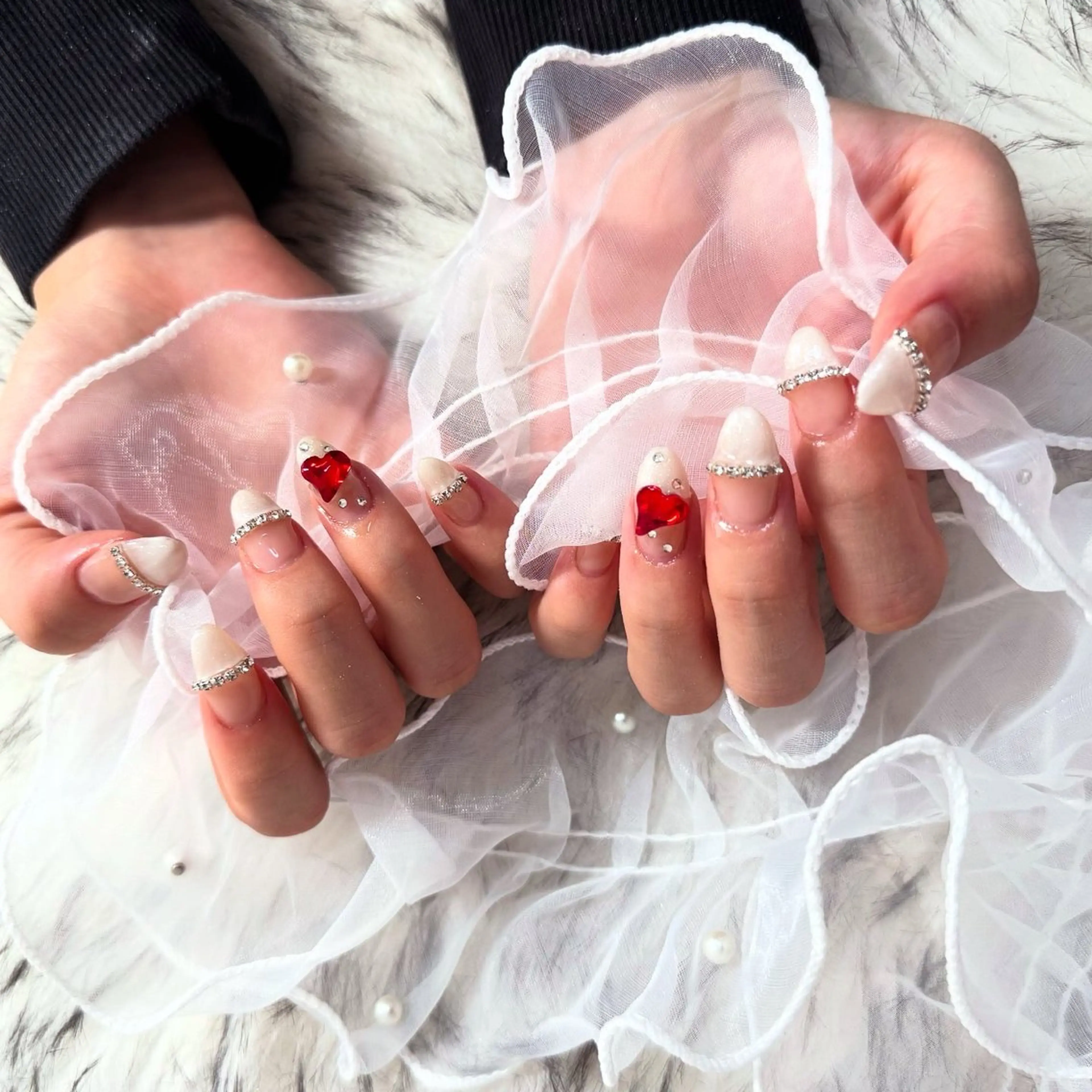 ロング ハンドネイル mao .のネイルデザイン