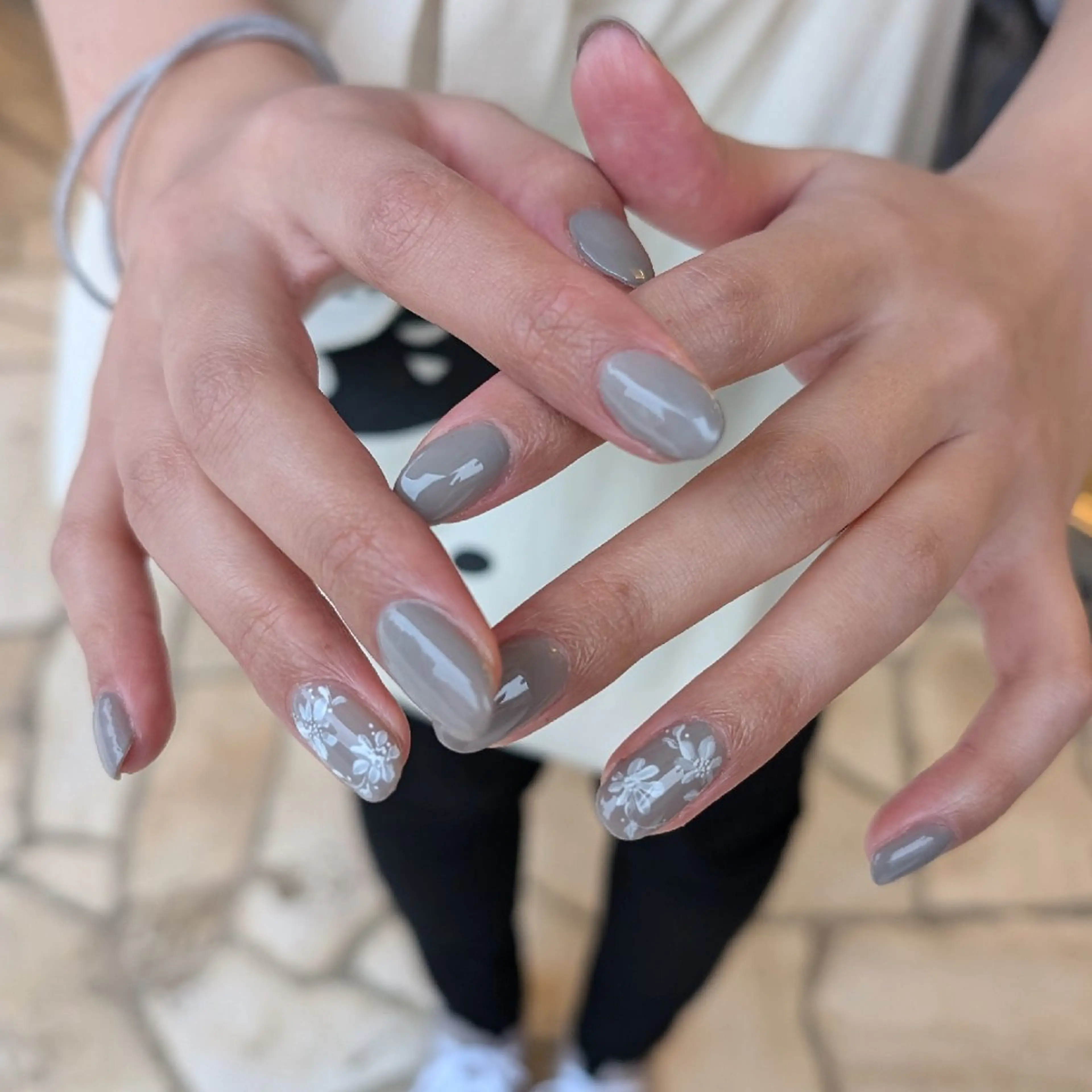 ネイル フラワーネイル シンプルネイル ナリタ・ マミのネイルデザイン