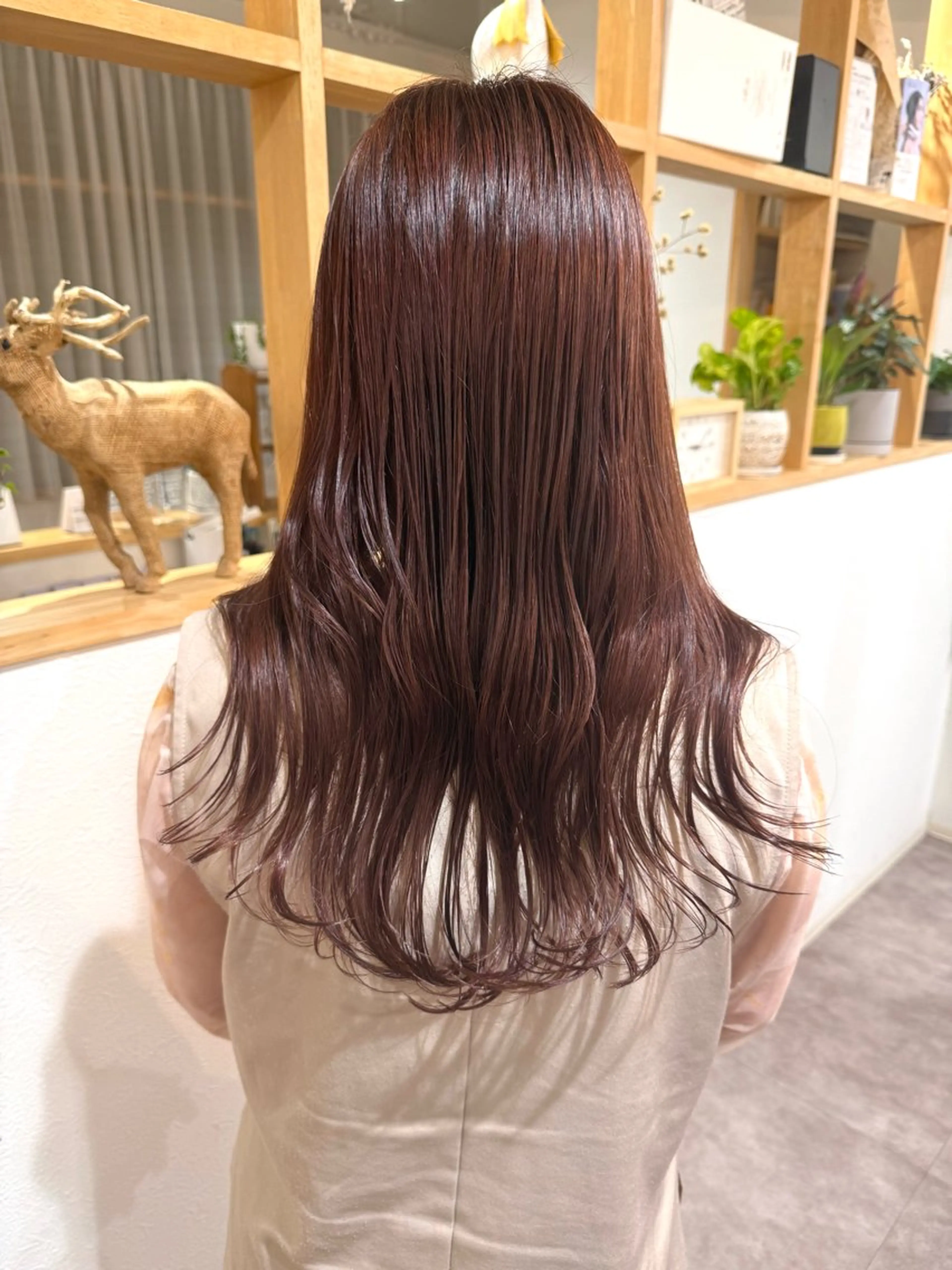 ロング カラー ブラウンカラー ピンクカラー ピンクブラウン ヘアカラー トリートメント merc.☘️平岩 那月のヘアスタイル