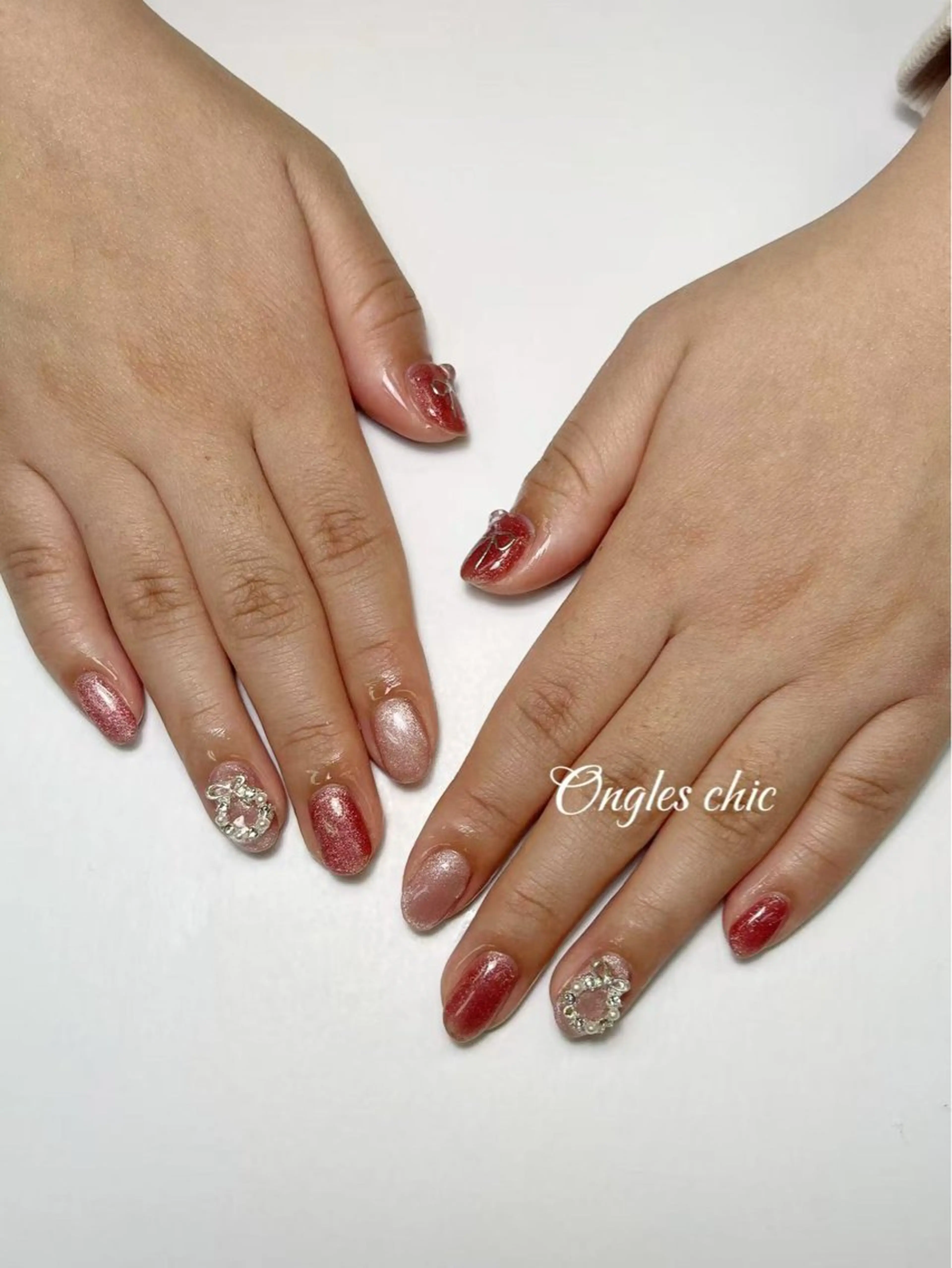 ネイル ハンドネイル ongles chicのネイルデザイン