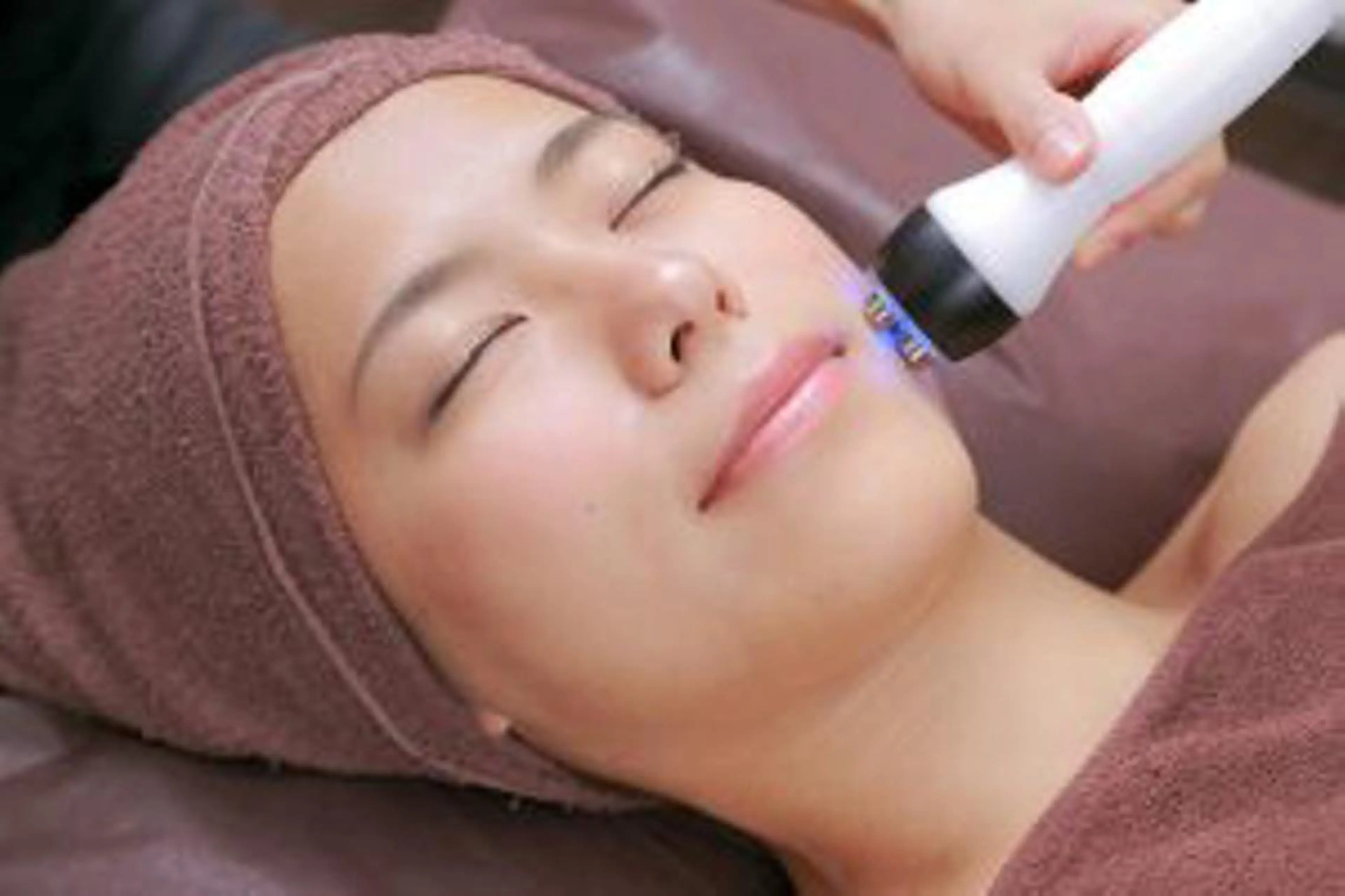 フェイシャル60分+ボディ90分ご希望の方はこちらからご予約ください。の写真