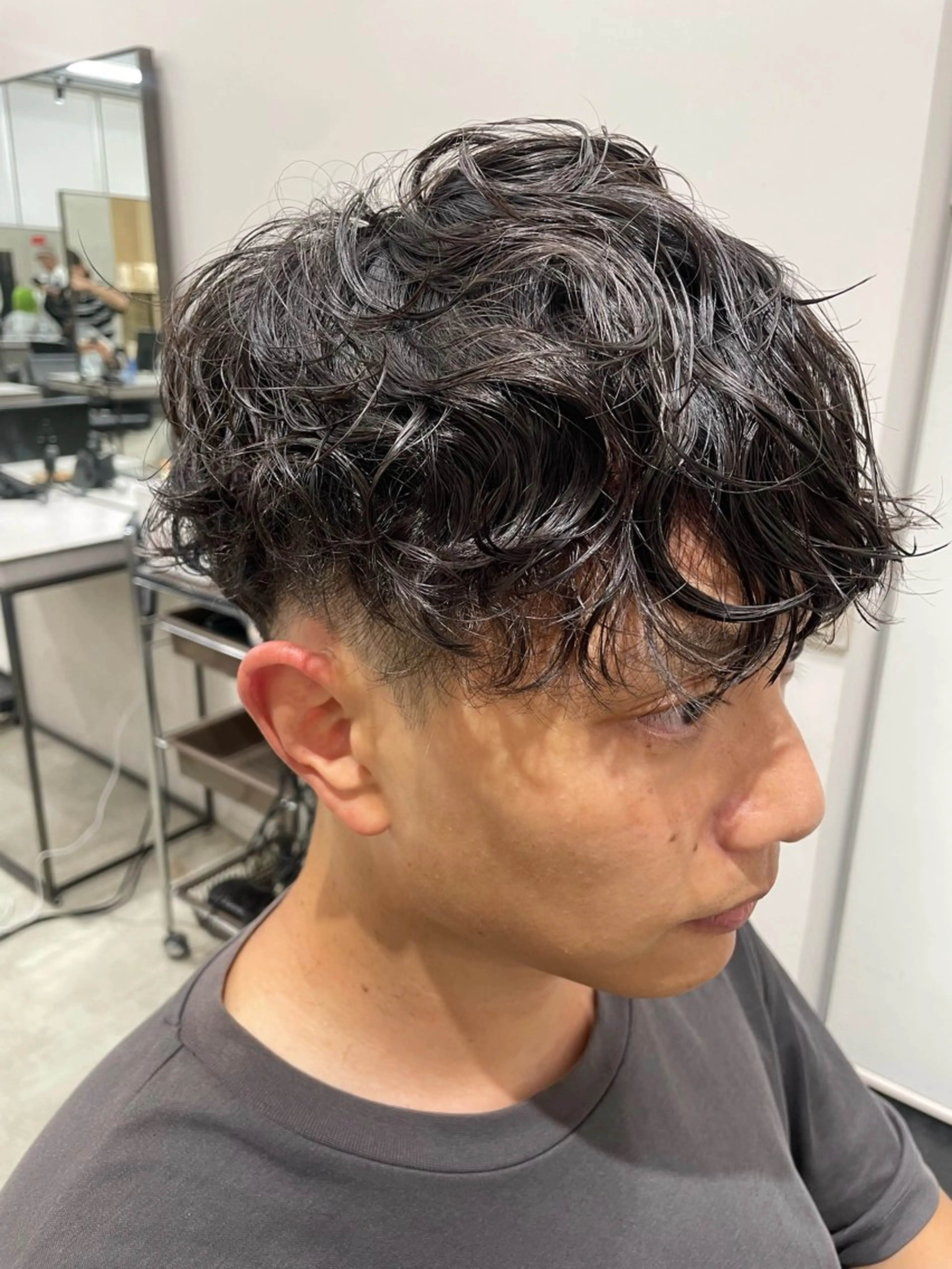 パーマ メンズ メンズパーマ 波巻きパーマ カット パーマ 透明感カラー✨艶髪 制作🌱山根あゆみのヘアスタイル