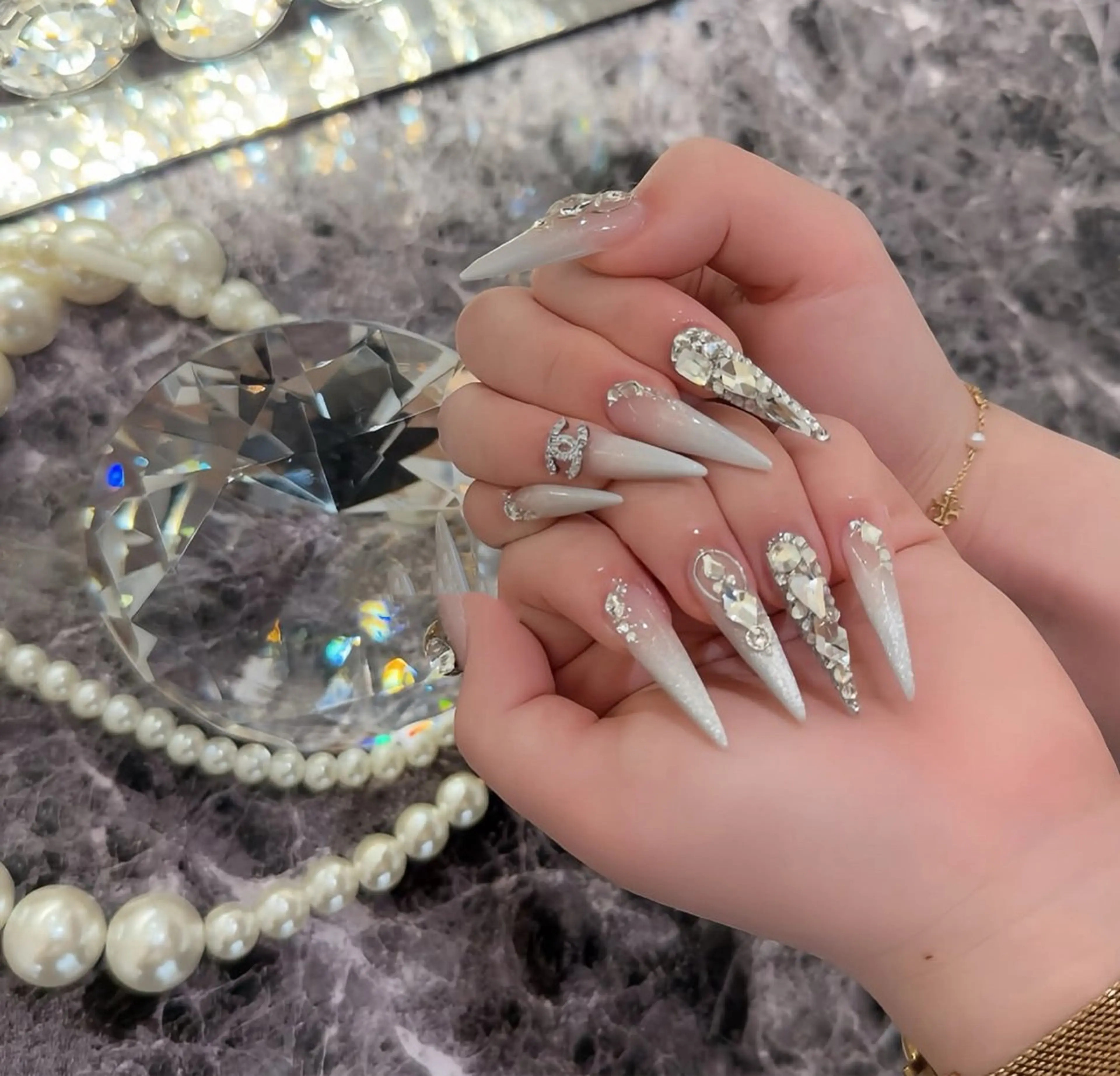 ネイル ハンドネイル Doris Nail Salonのネイルデザイン