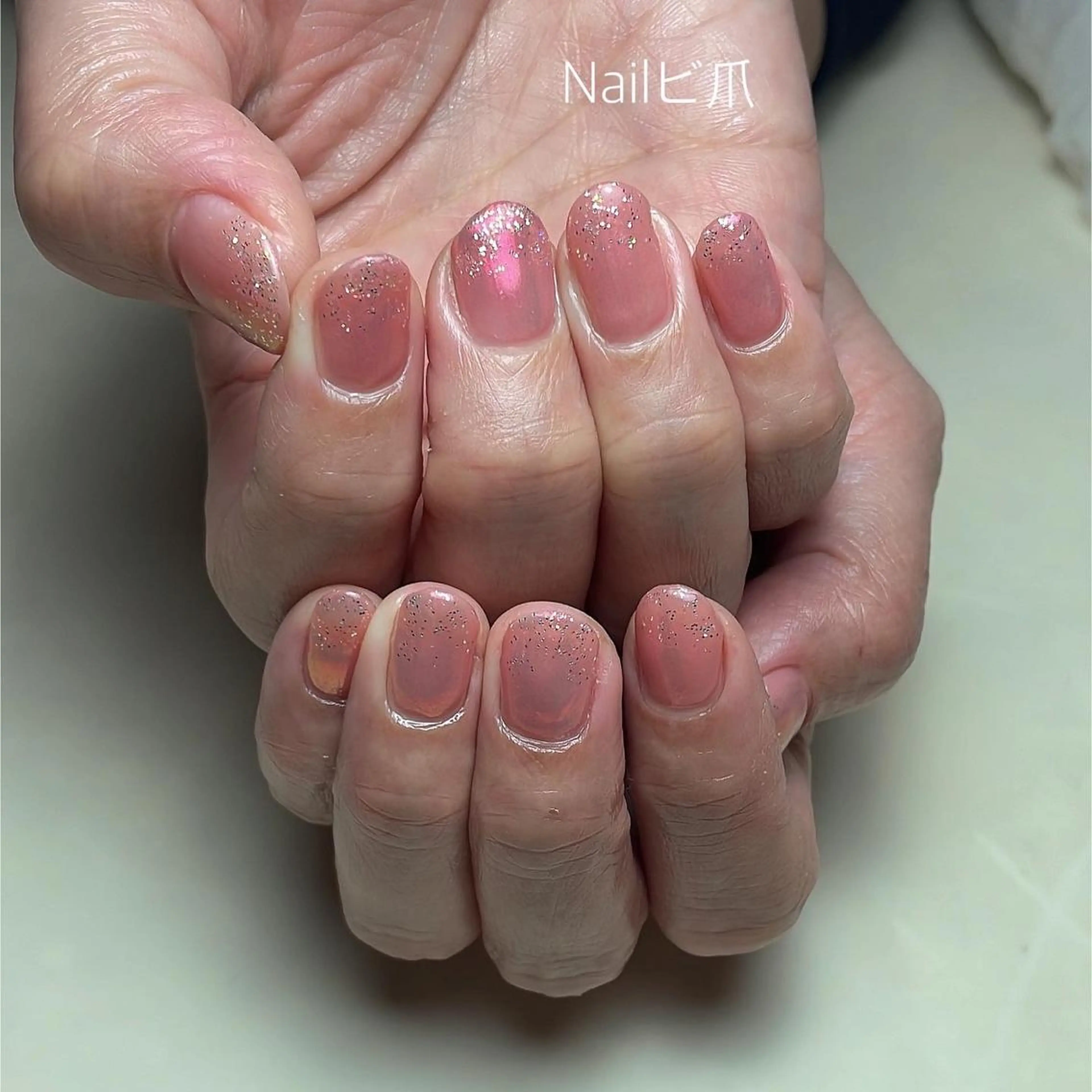 ネイル ジェルネイル キラキラネイル ラメ(グリッター) ピンク Nail ビ爪のネイルデザイン