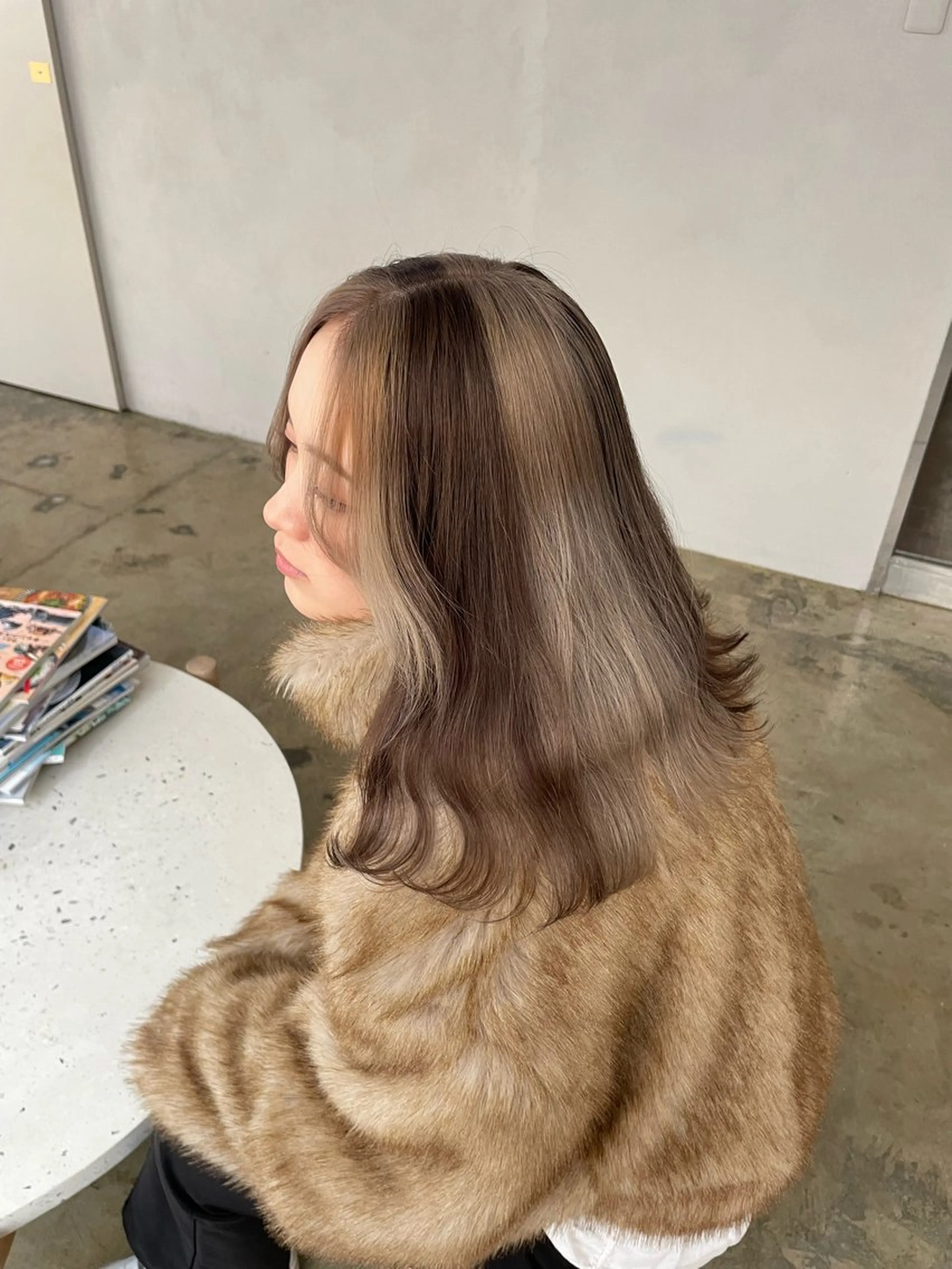 ミディアム lodge art /ユウナのヘアスタイル