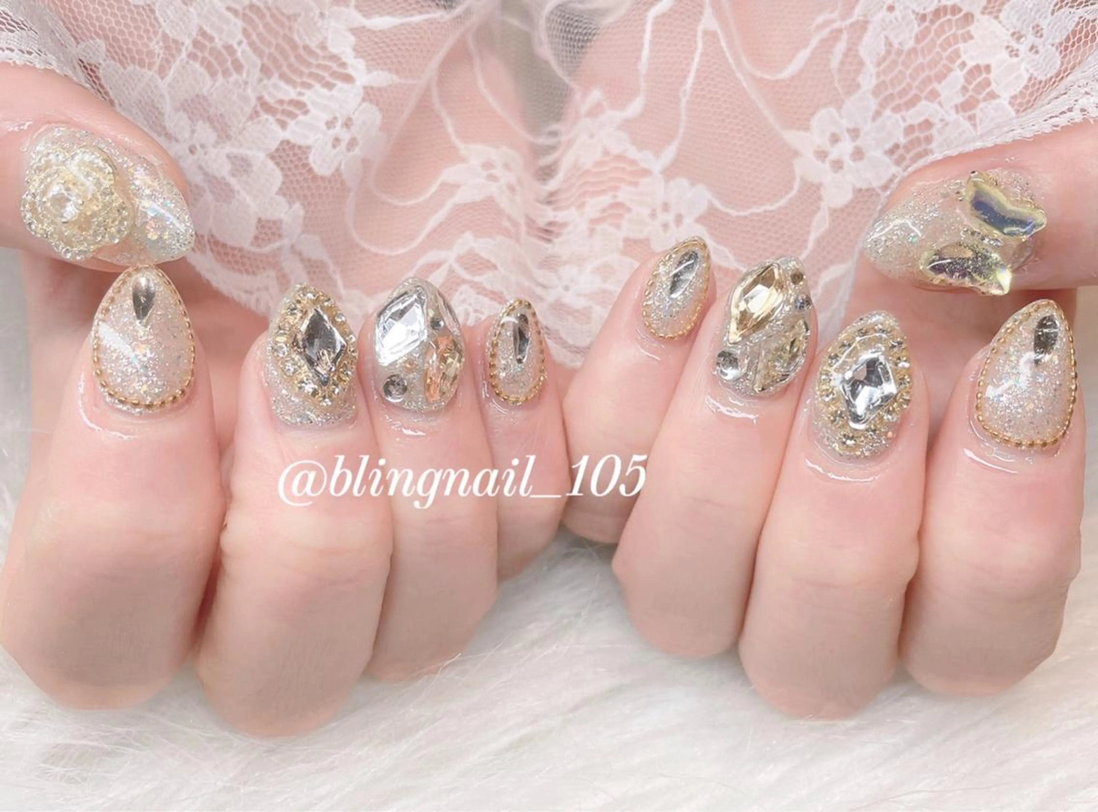 ネイル 23時まで❤︎韓国、 ワンホンネイルのネイルデザイン