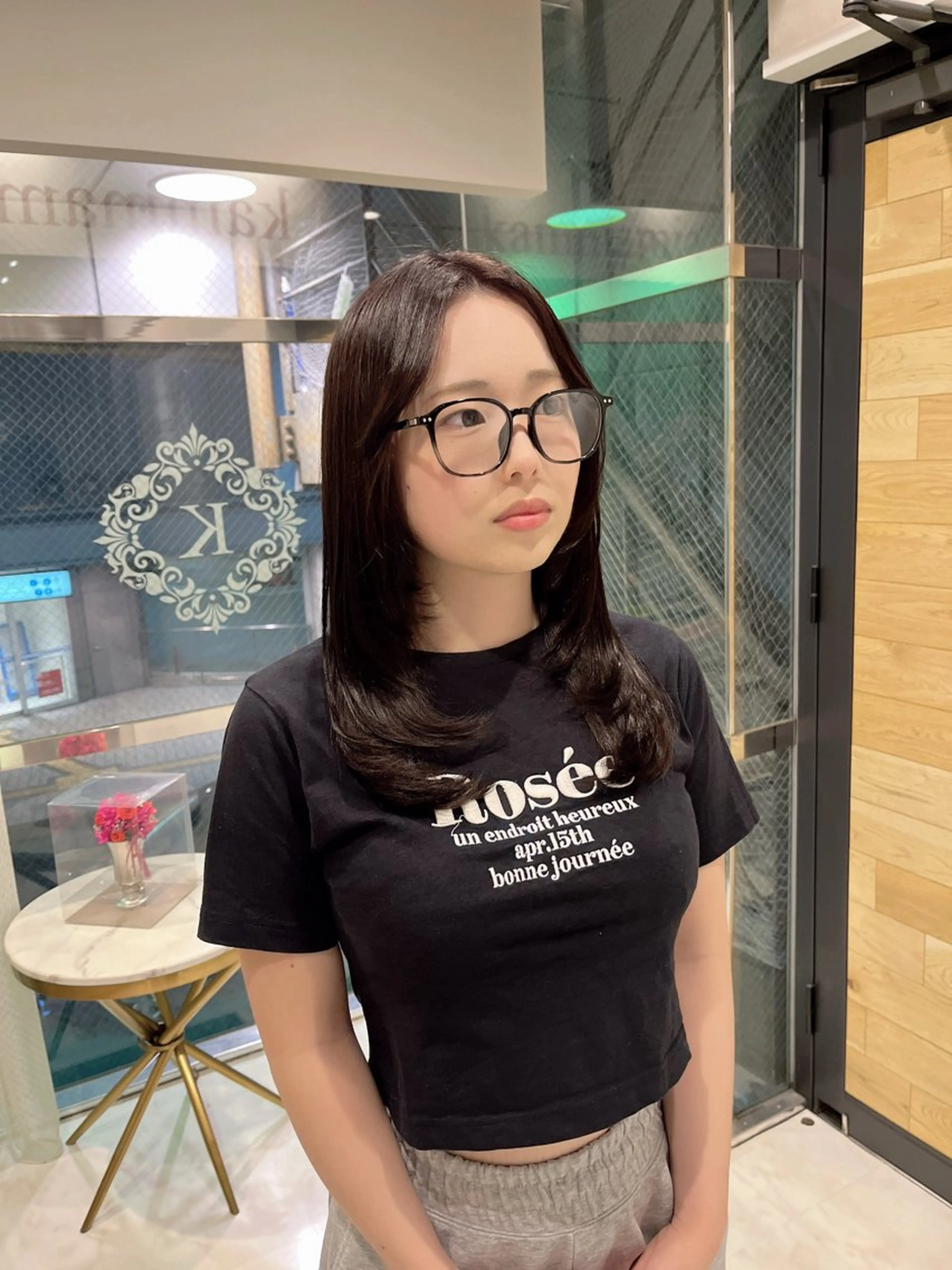 セミロング カット ヘアカラー トリートメント 川村 夏のヘアスタイル