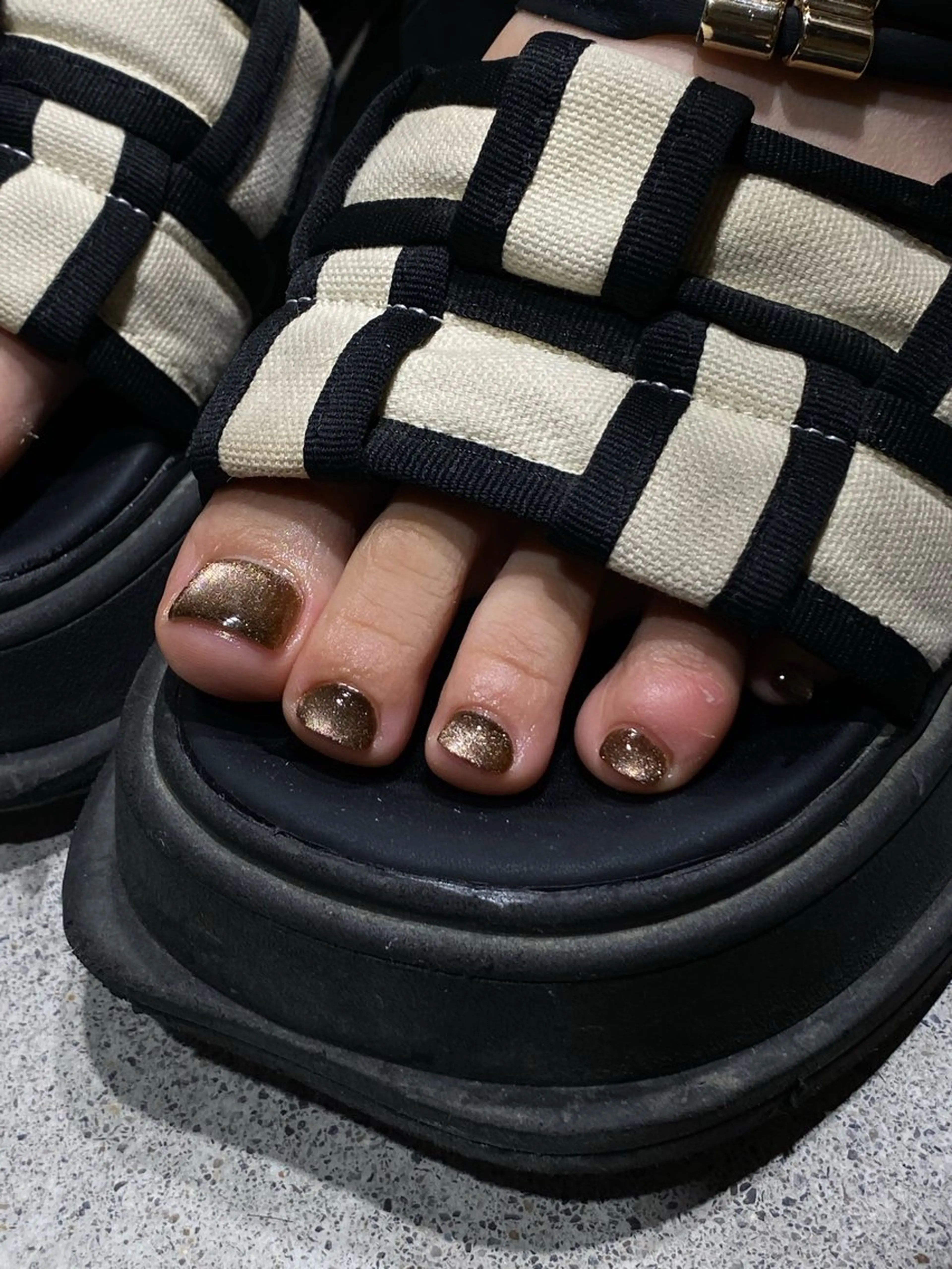 パーマ One miikaのネイルデザイン