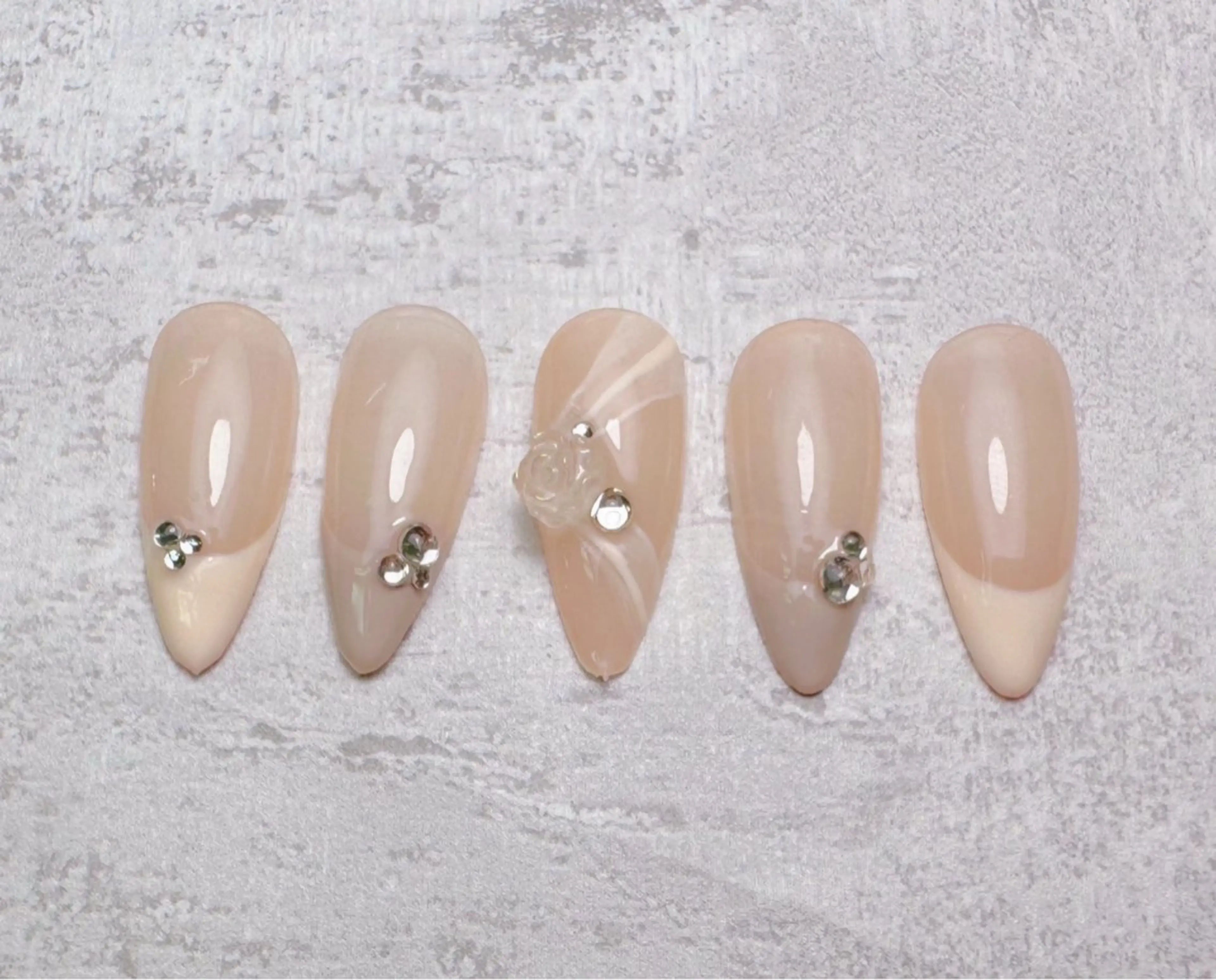 ネイル ハンドネイル lucky nail 歌舞伎町のネイルデザイン