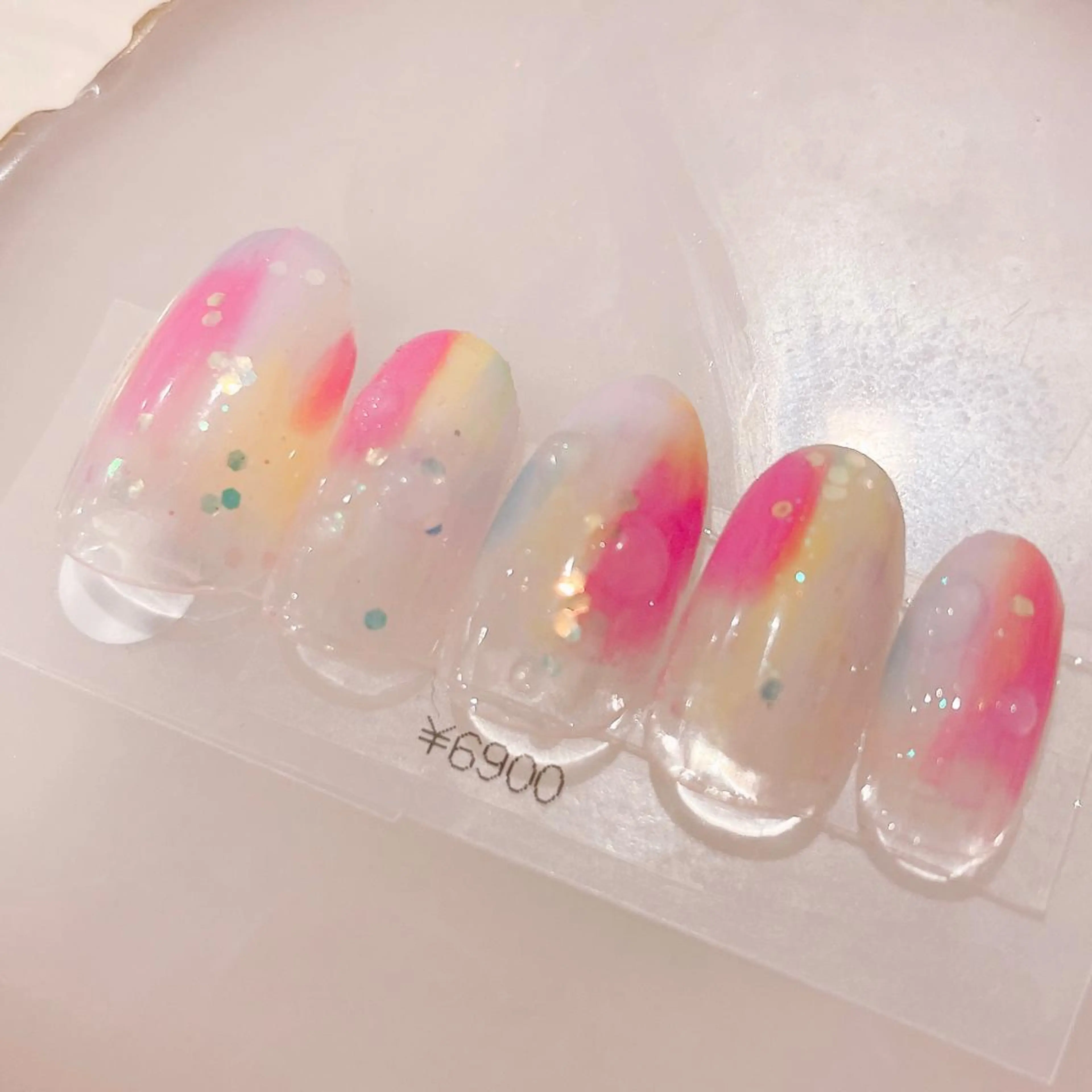 ネイル アートネイル クリアネイル グラデーション キラキラネイル ニュアンスネイル ハンドネイル CHIARA nailsのネイルデザイン