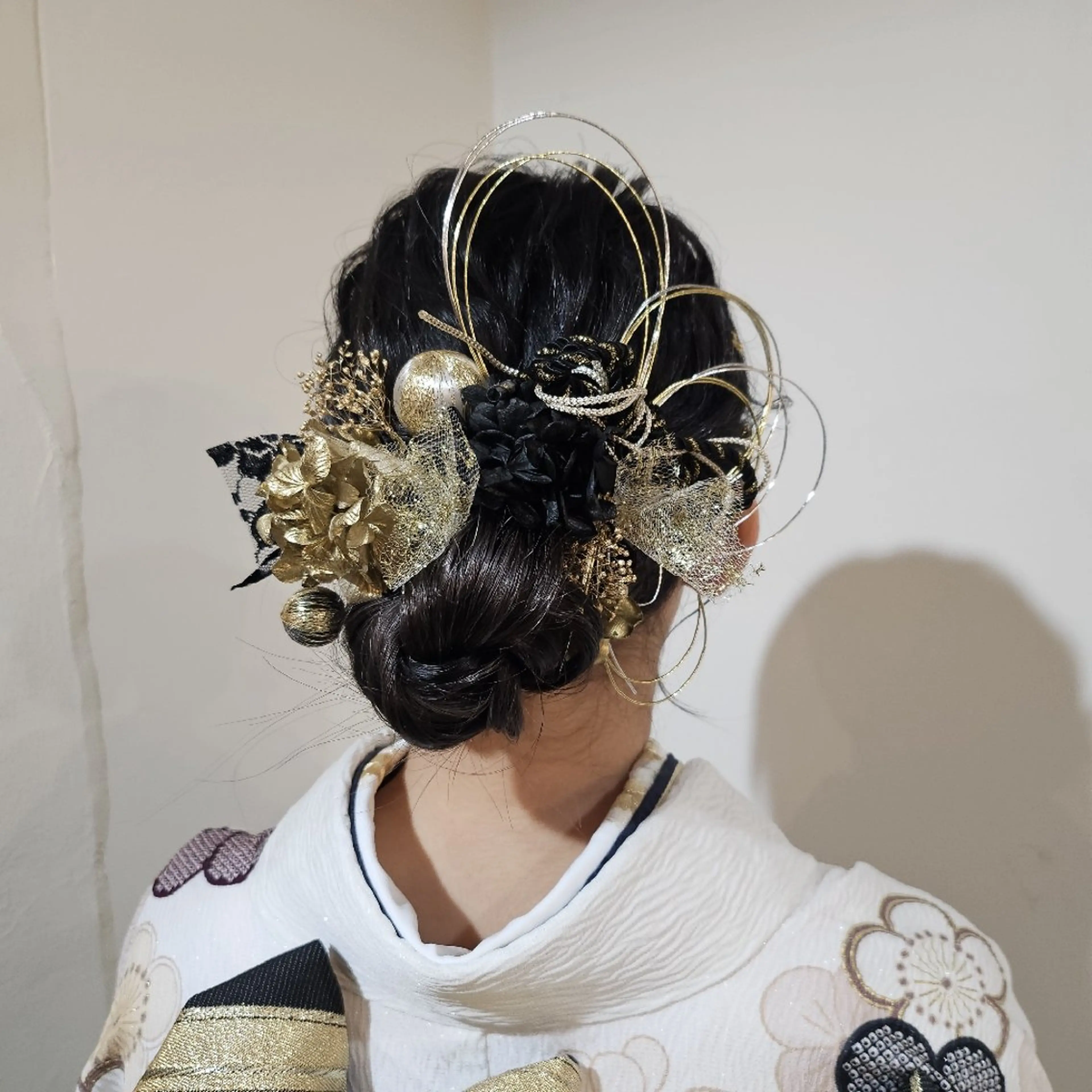 ヘアアレンジ 成人式 ヘアセット 🇰🇷透明感×ハイ トーン🌟tomoのヘアスタイル