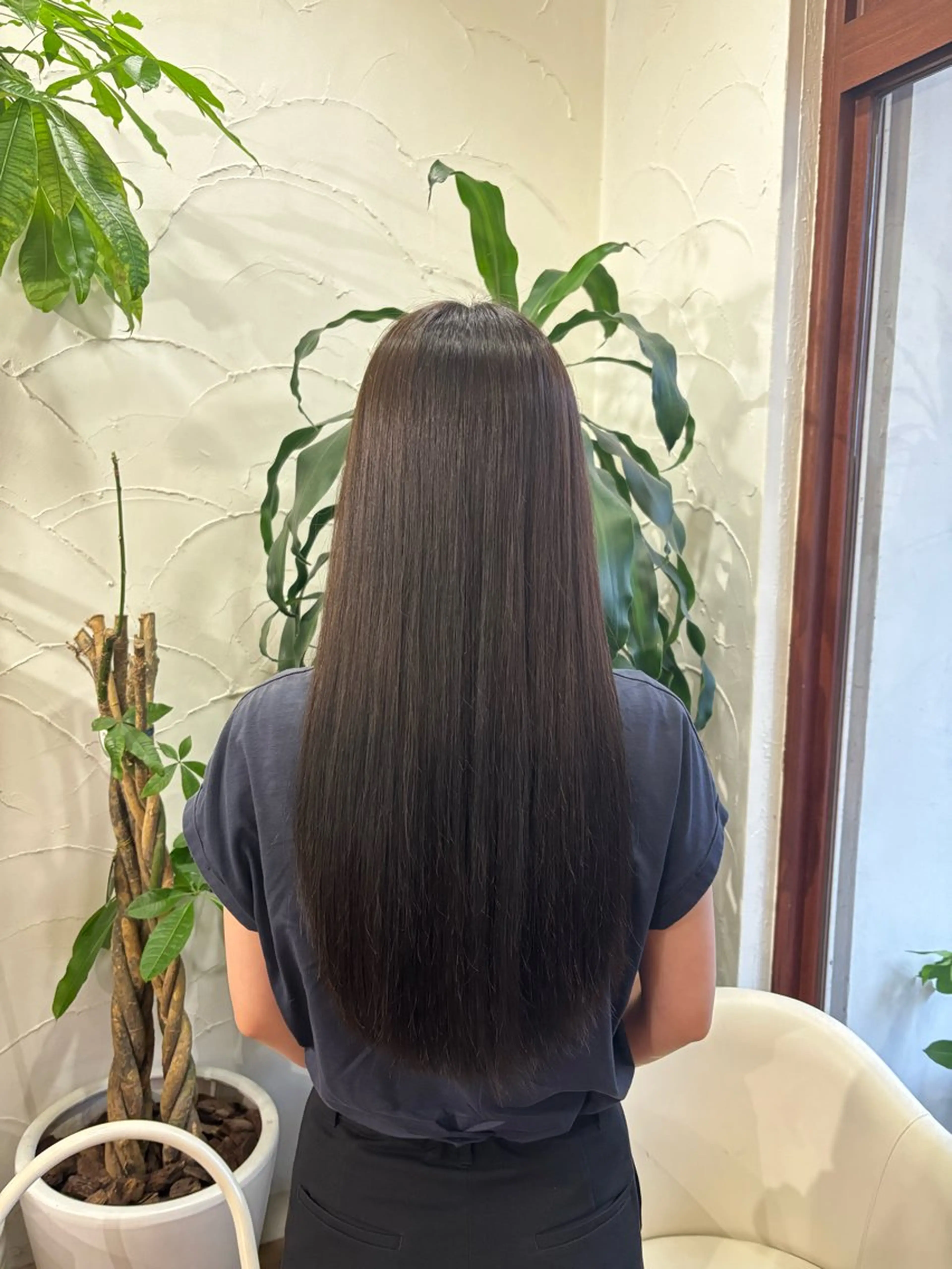 ロング カラー ブラウンカラー オリーブブラウン 倉澤 愛理のヘアスタイル