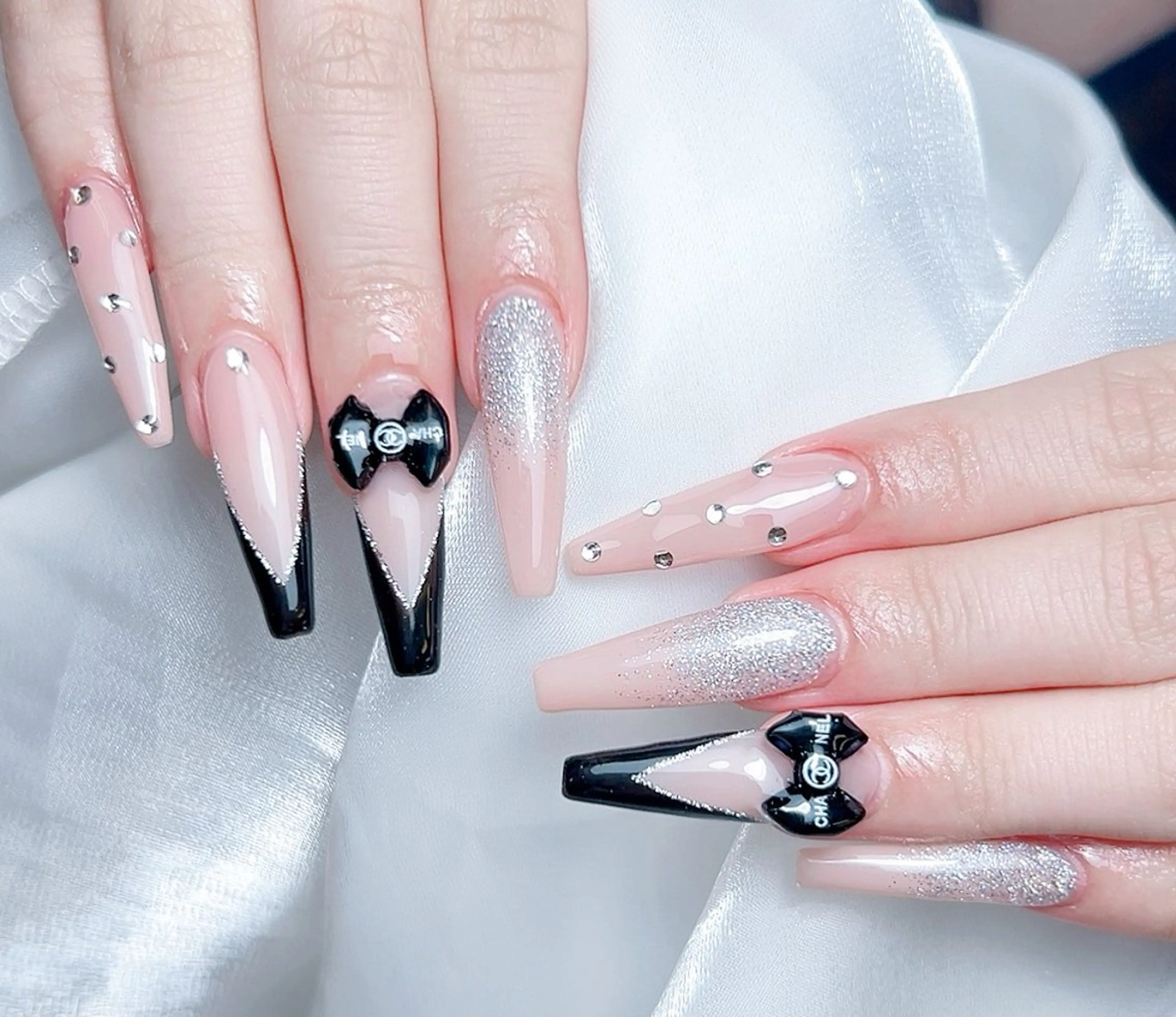 ネイル 🎀M nail salon🎀のネイルデザイン