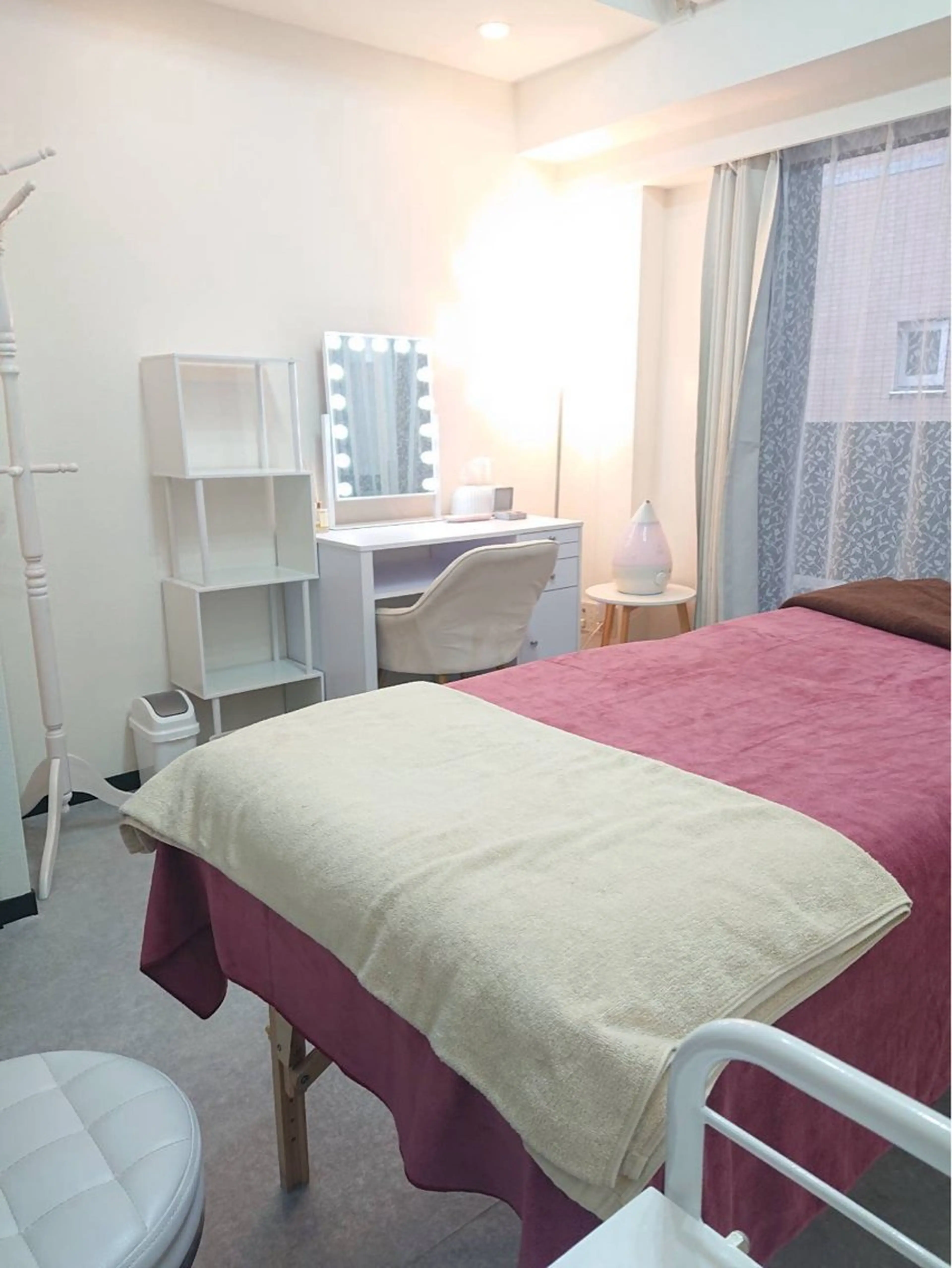 エステ リラク さくら｜むくみ顔専門 エステ｜銀座のエステ・リラクイメージ