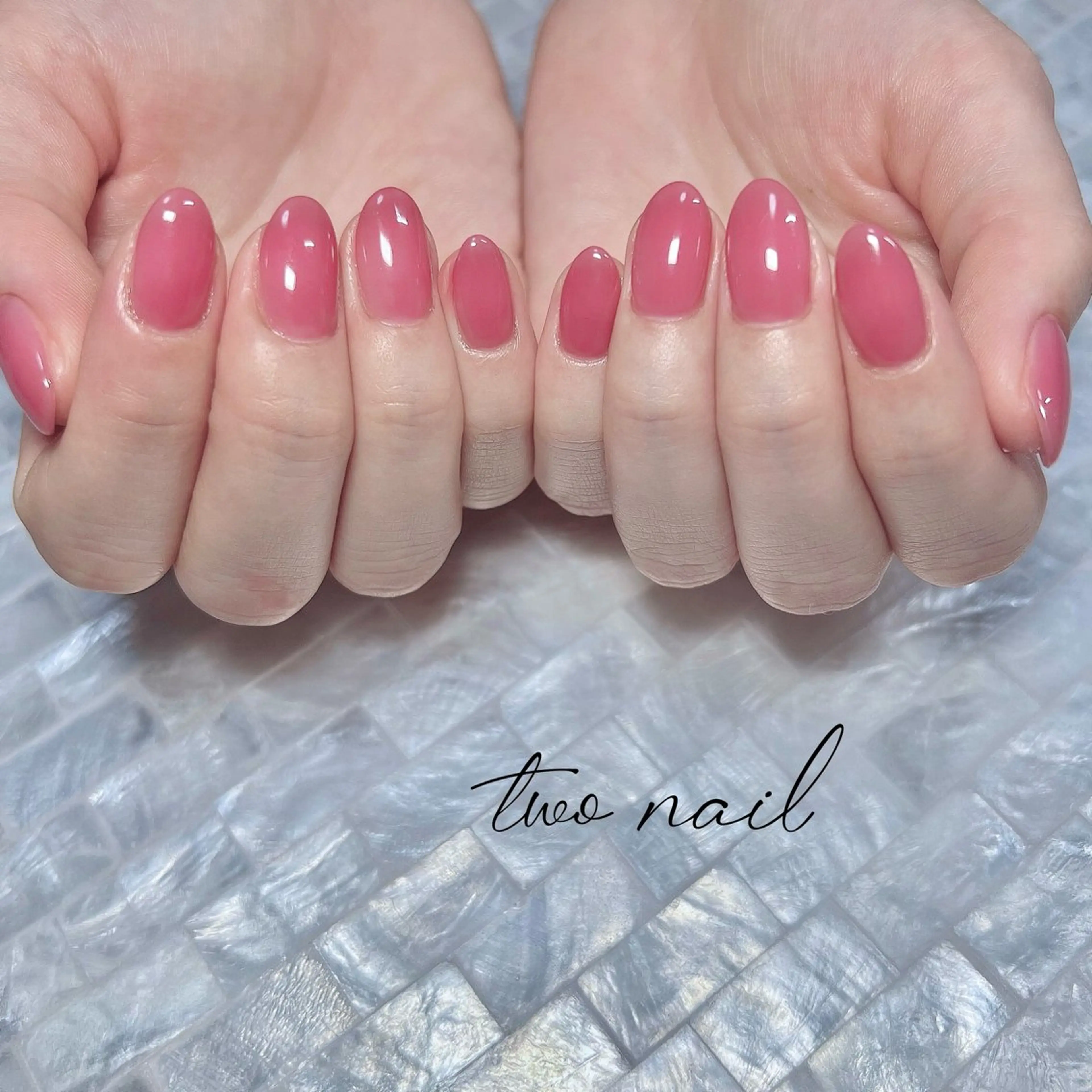 ネイル ネイルチップ ホワイト ハンドネイル two nailのネイルデザイン