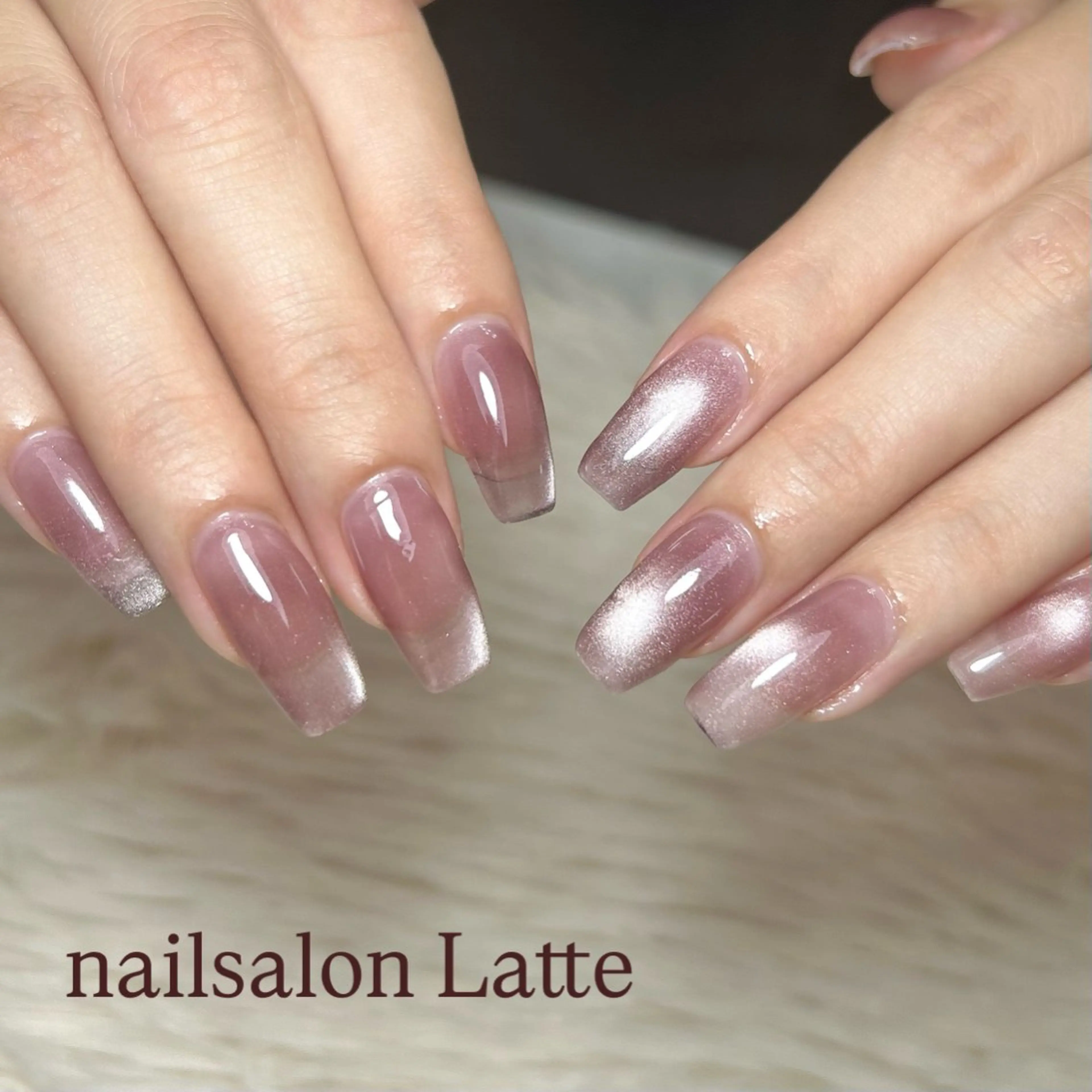 ネイル Nailsalon Latteのネイルデザイン