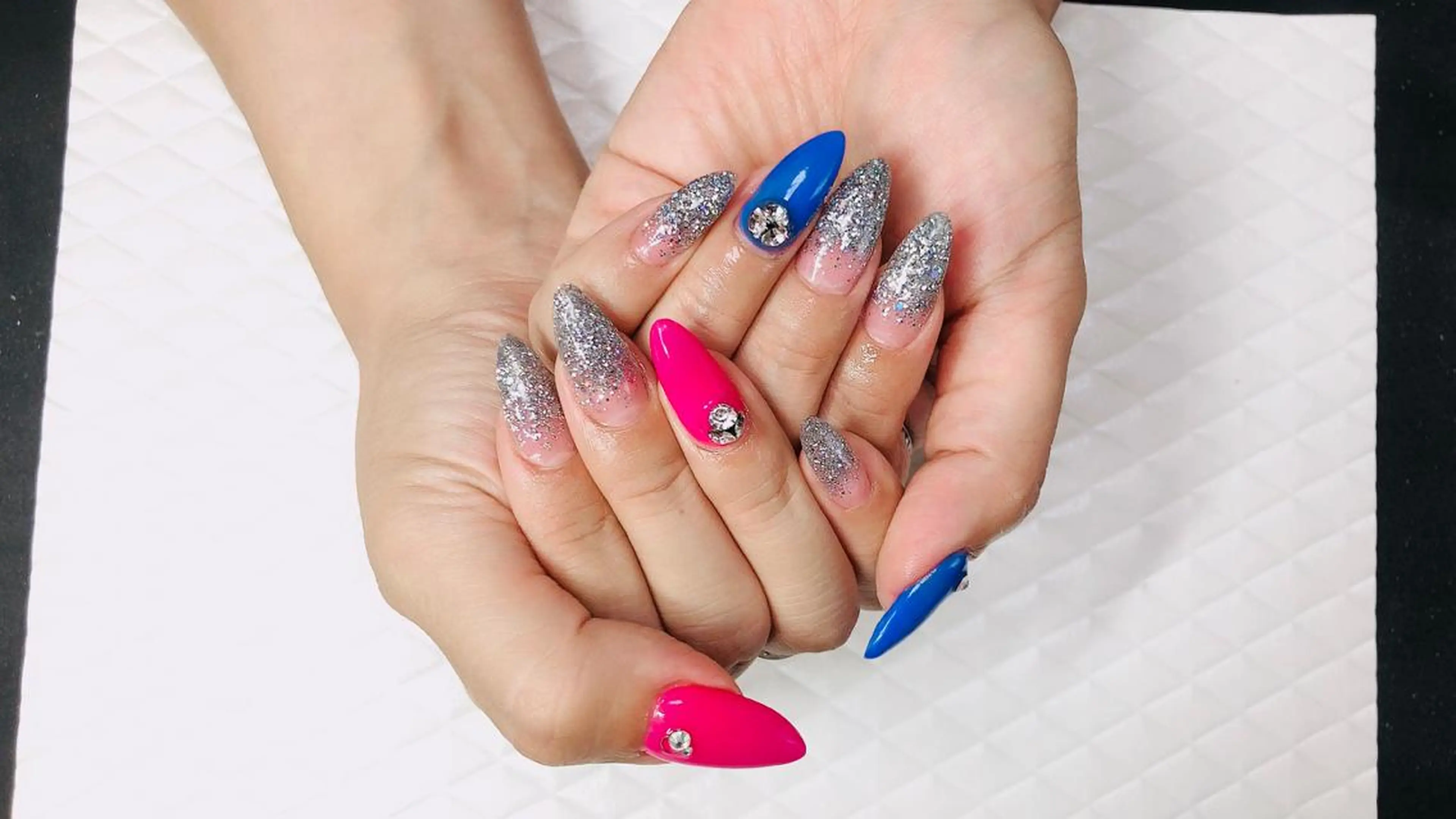 ネイル gorella Ａのネイルデザイン