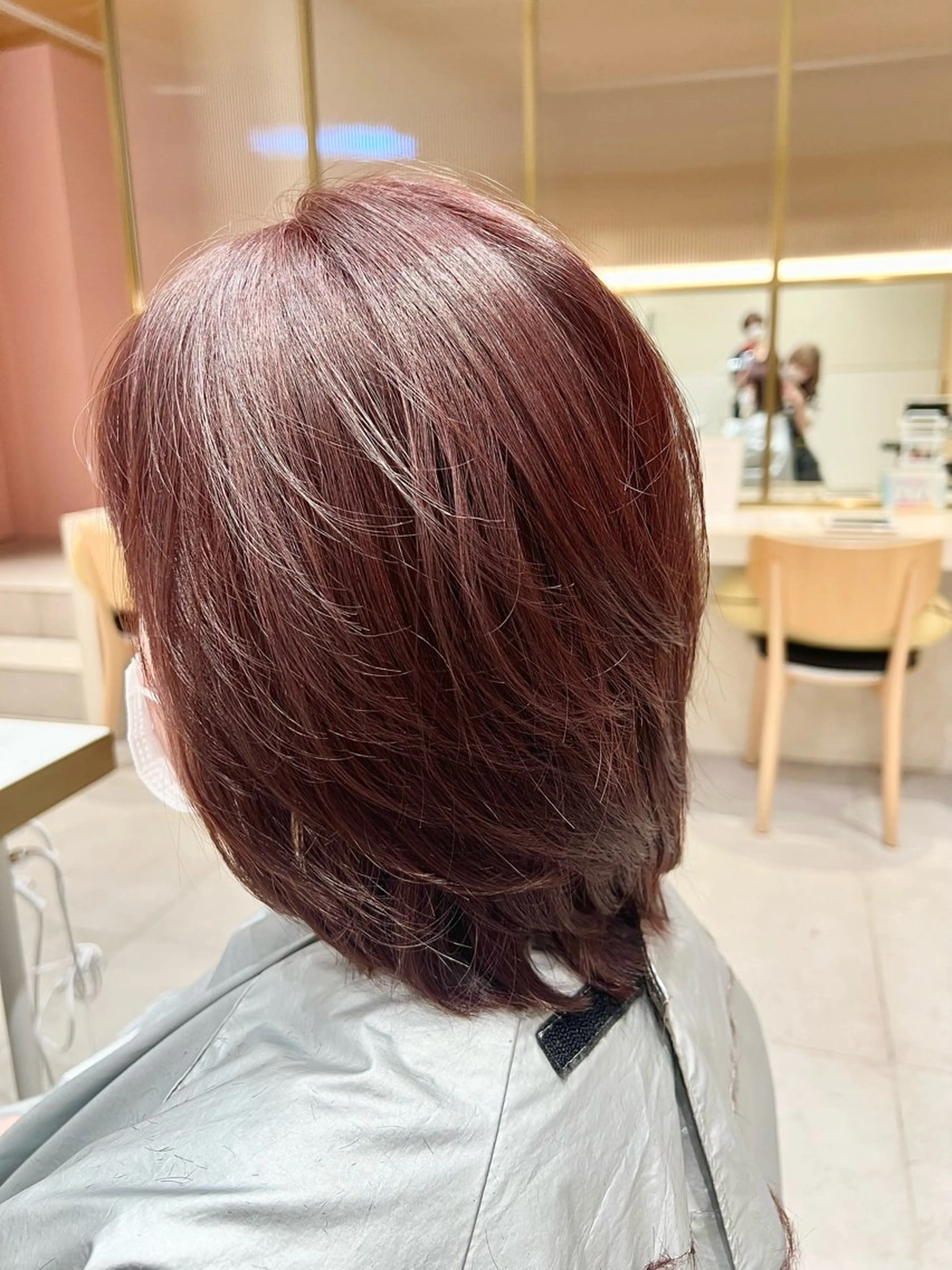 カラー 透明感カラー/レイヤ ーhinata.のヘアスタイル