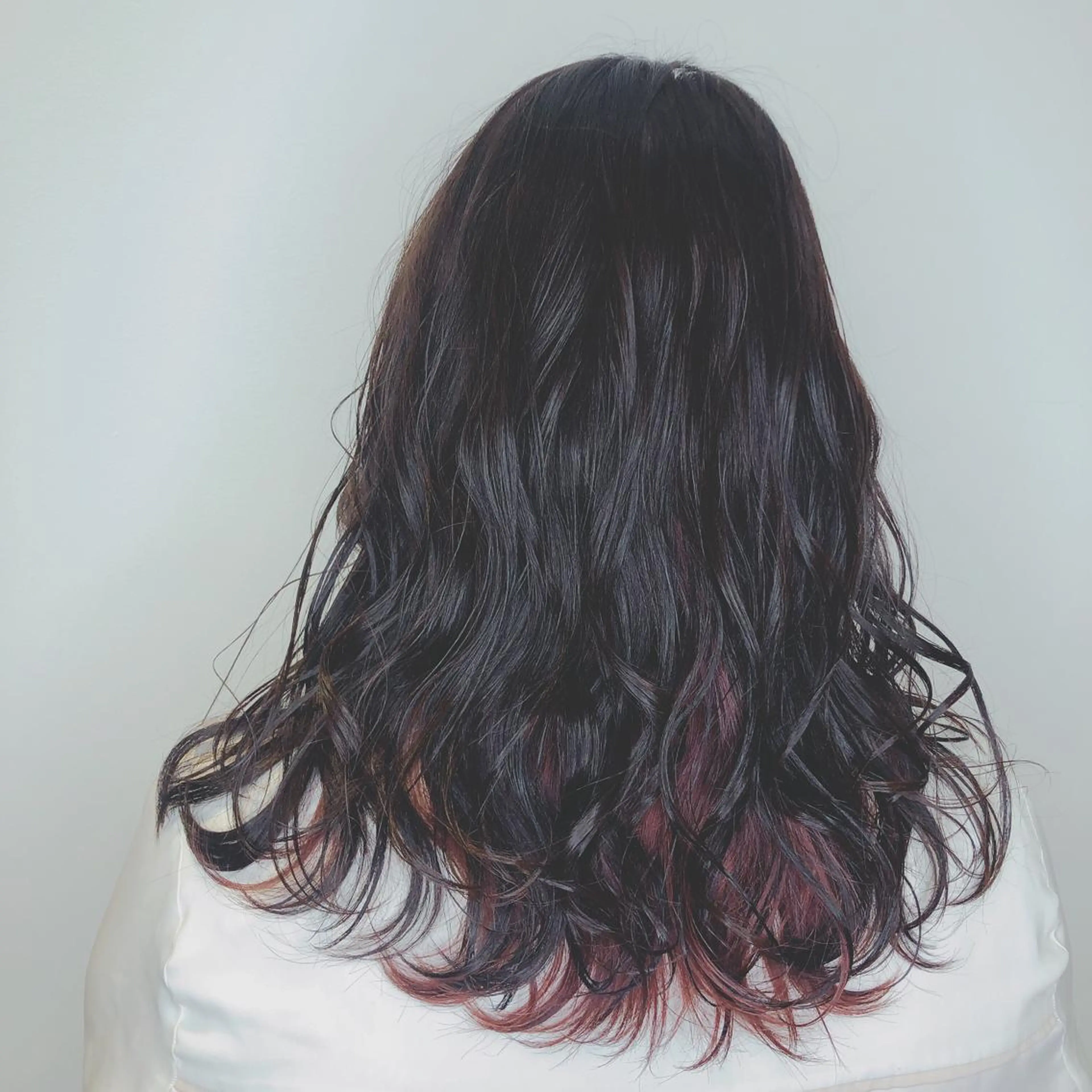 セミロング カラー 渡邊 唯のヘアスタイル
