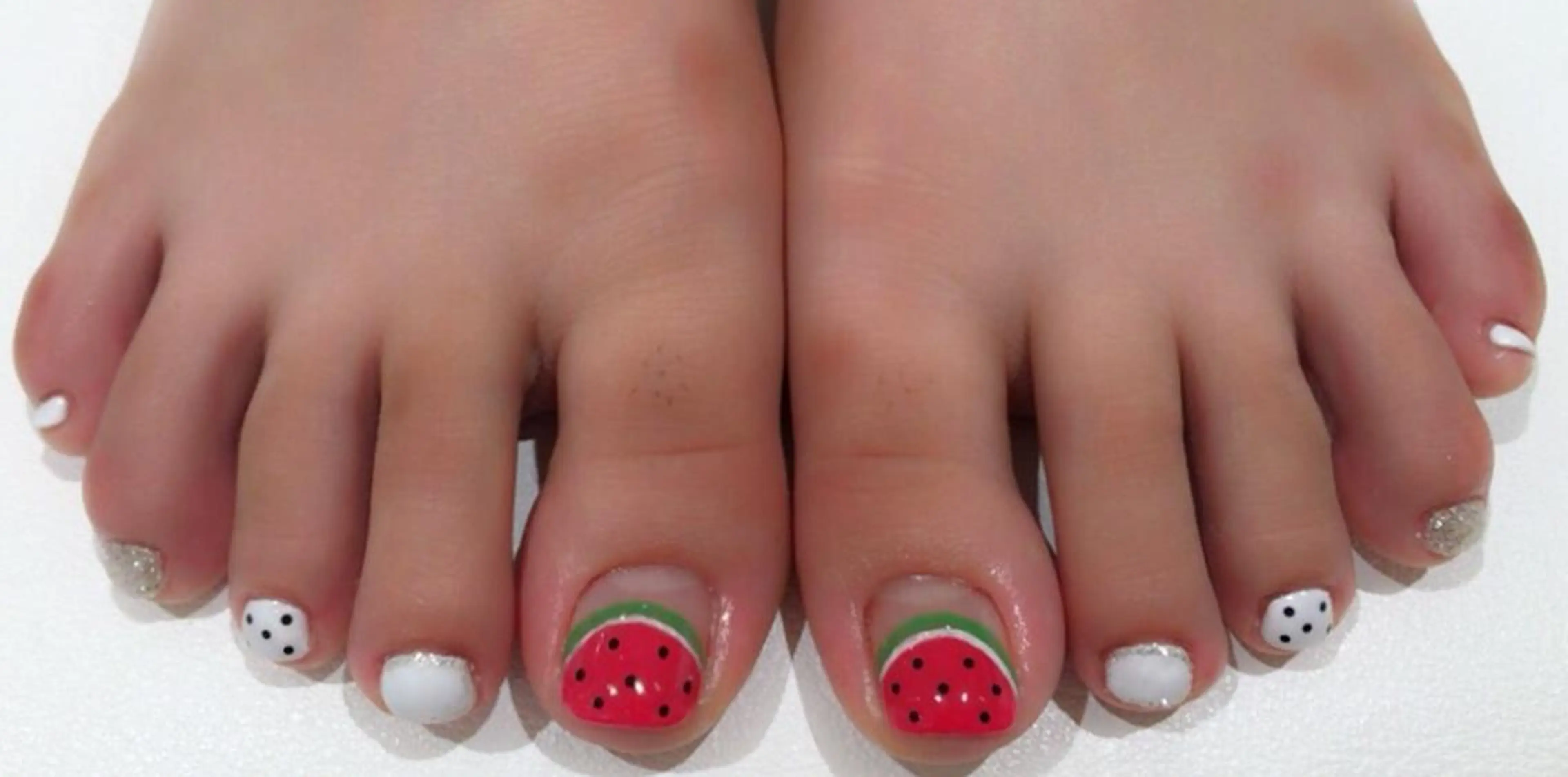 ネイル 山藤 萌永のネイルデザイン