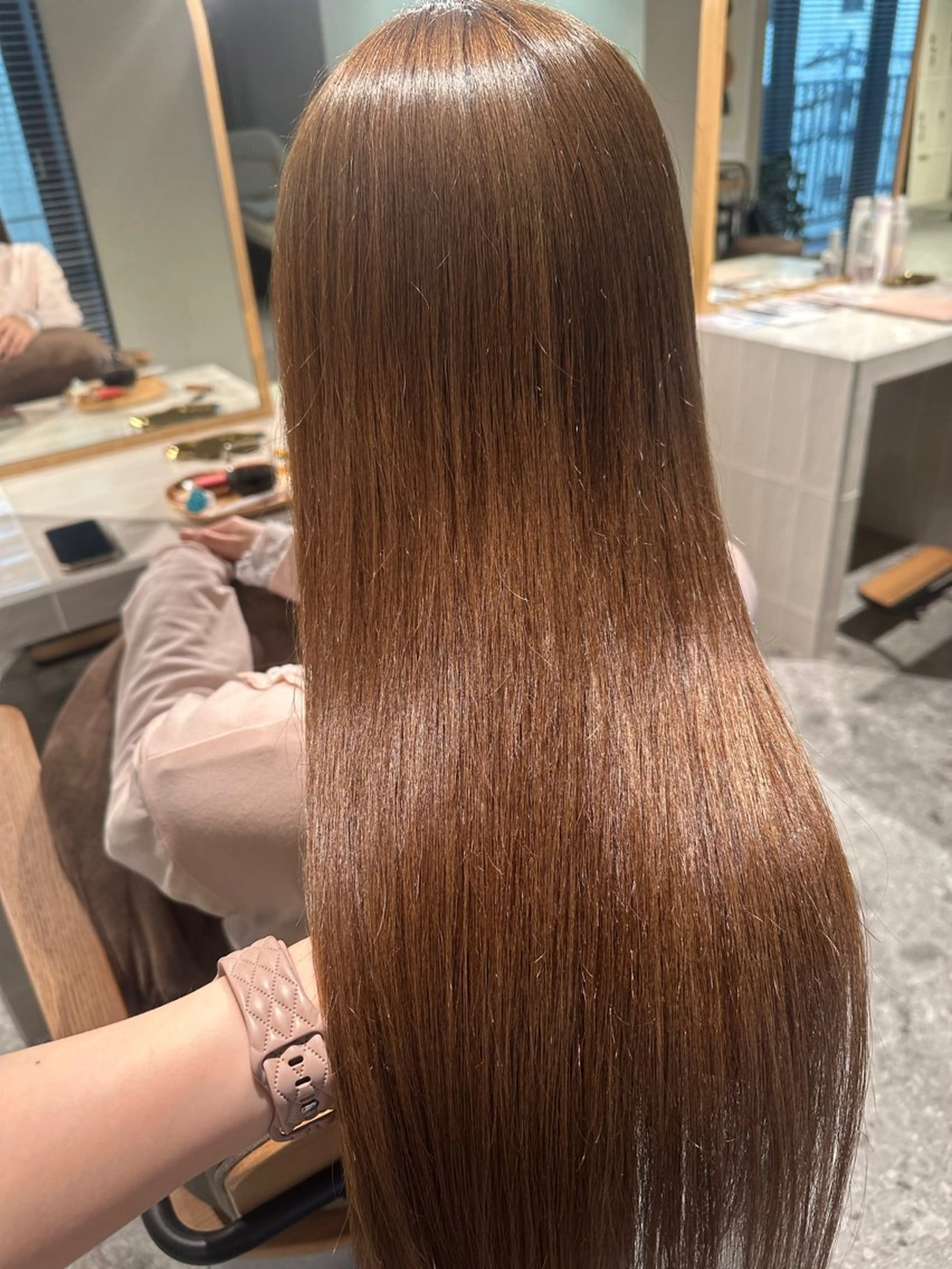 ロング カット ヘアカラー トリートメント 新店舗🌟美髪矯正 🌟三塚有紀子のヘアスタイル