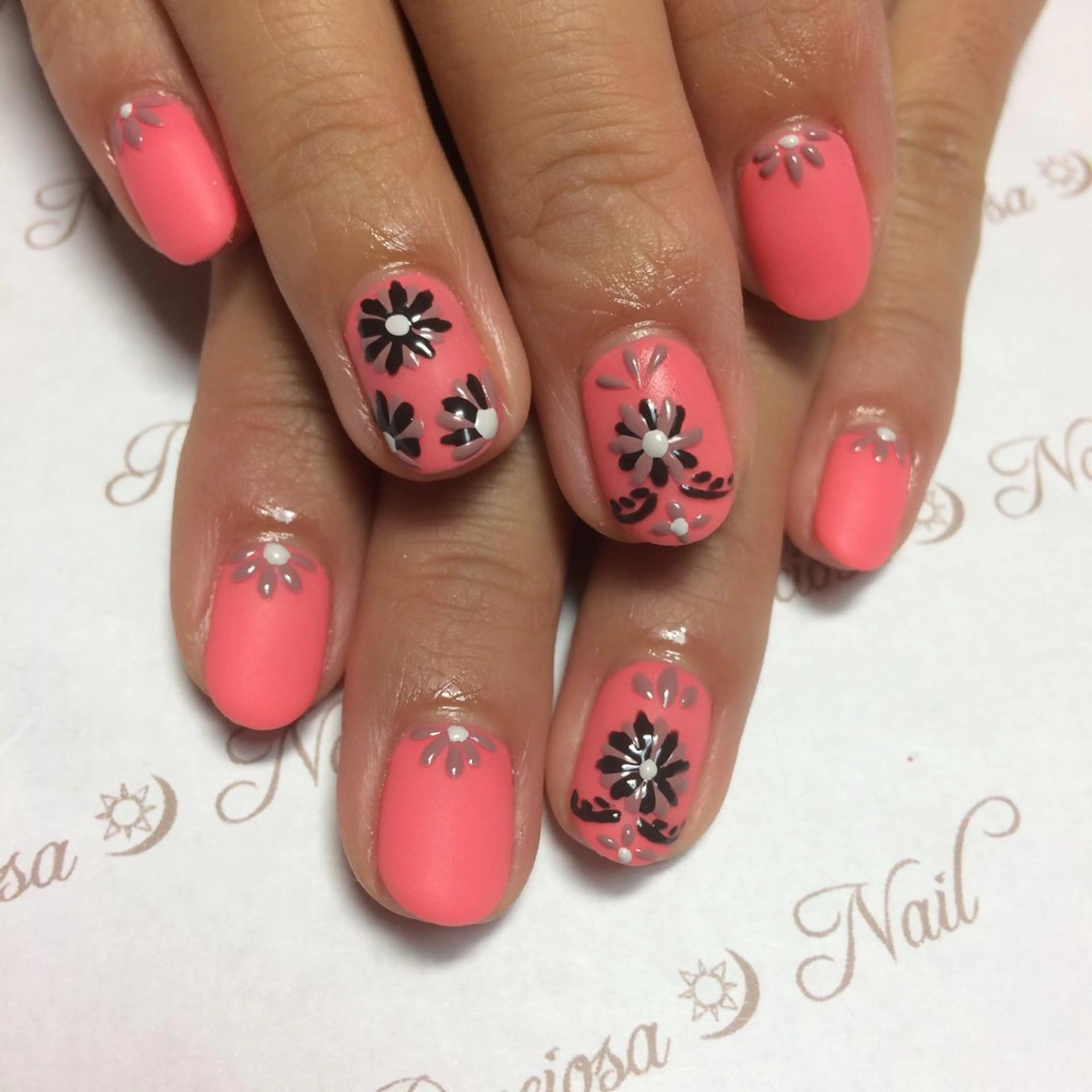 ネイル preciosa.nail所属・久場 晴美のネイルデザイン