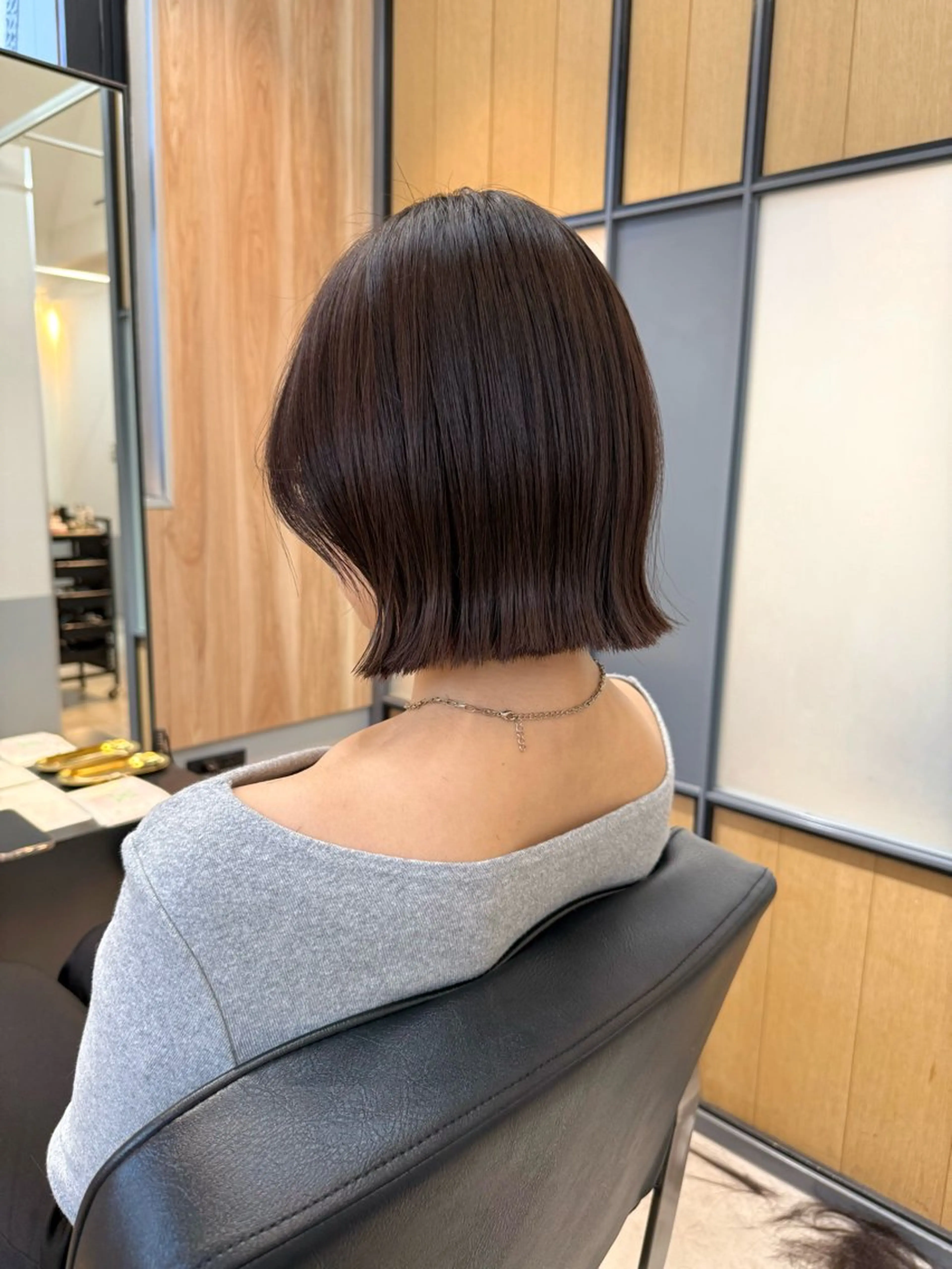 ショート カラー 切りっぱなしボブ ボブ カット ヘアカラー トリートメント 神戸ボブ✂️ ioe三宮/田 伸佳のヘアスタイル