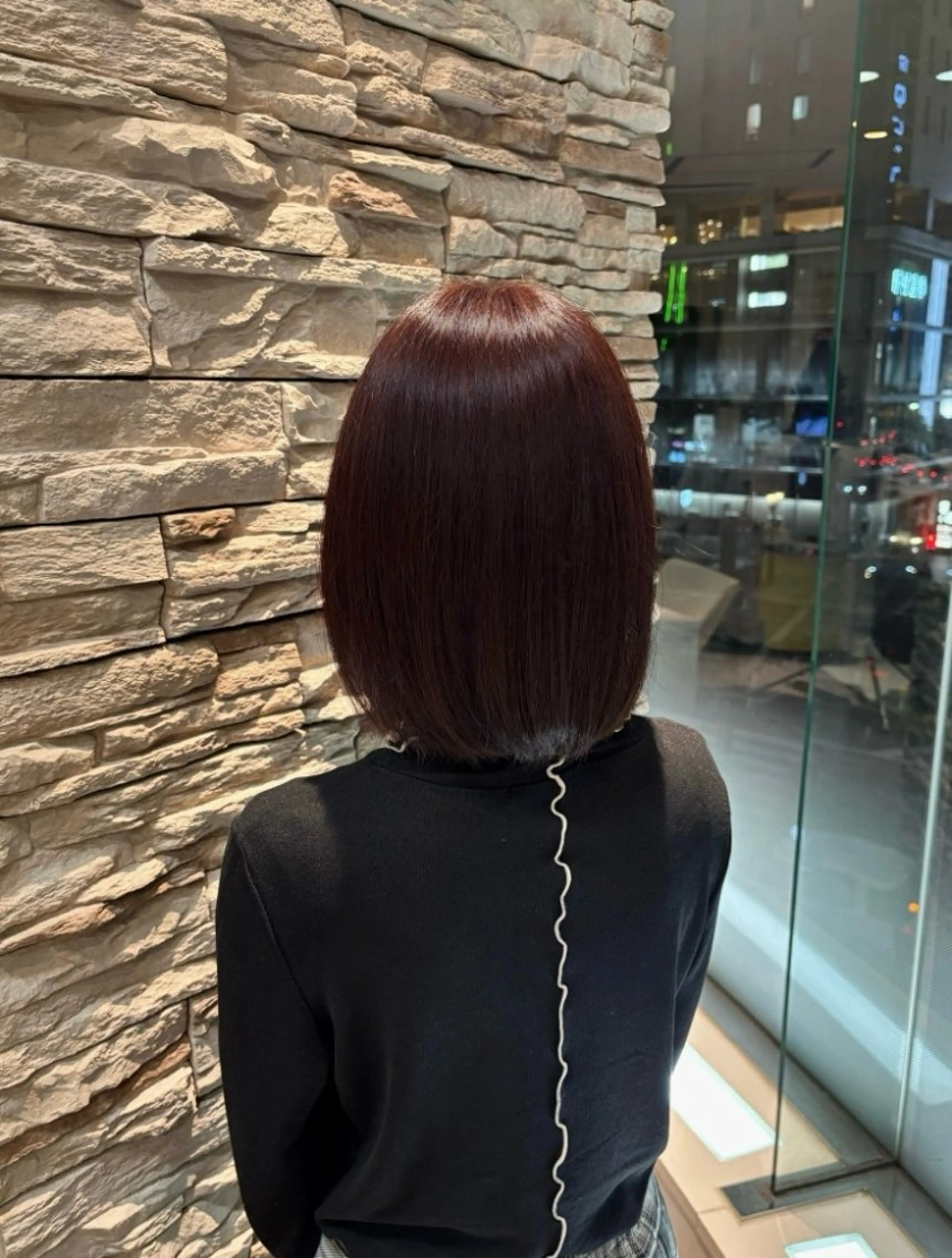 カラー ヘアカラー レナークアリア 澤田凜のヘアスタイル