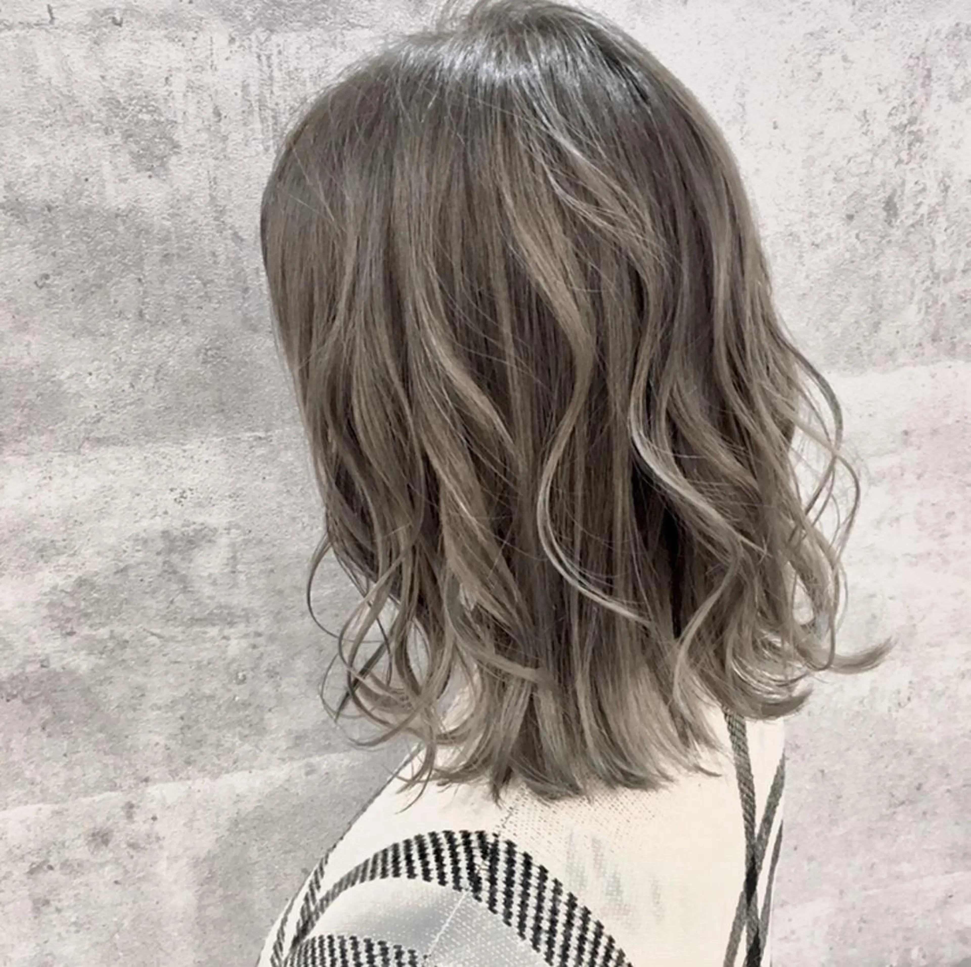 ミディアム MiL所属・✨ハイトーン✨ 濱田知孝のヘアスタイル