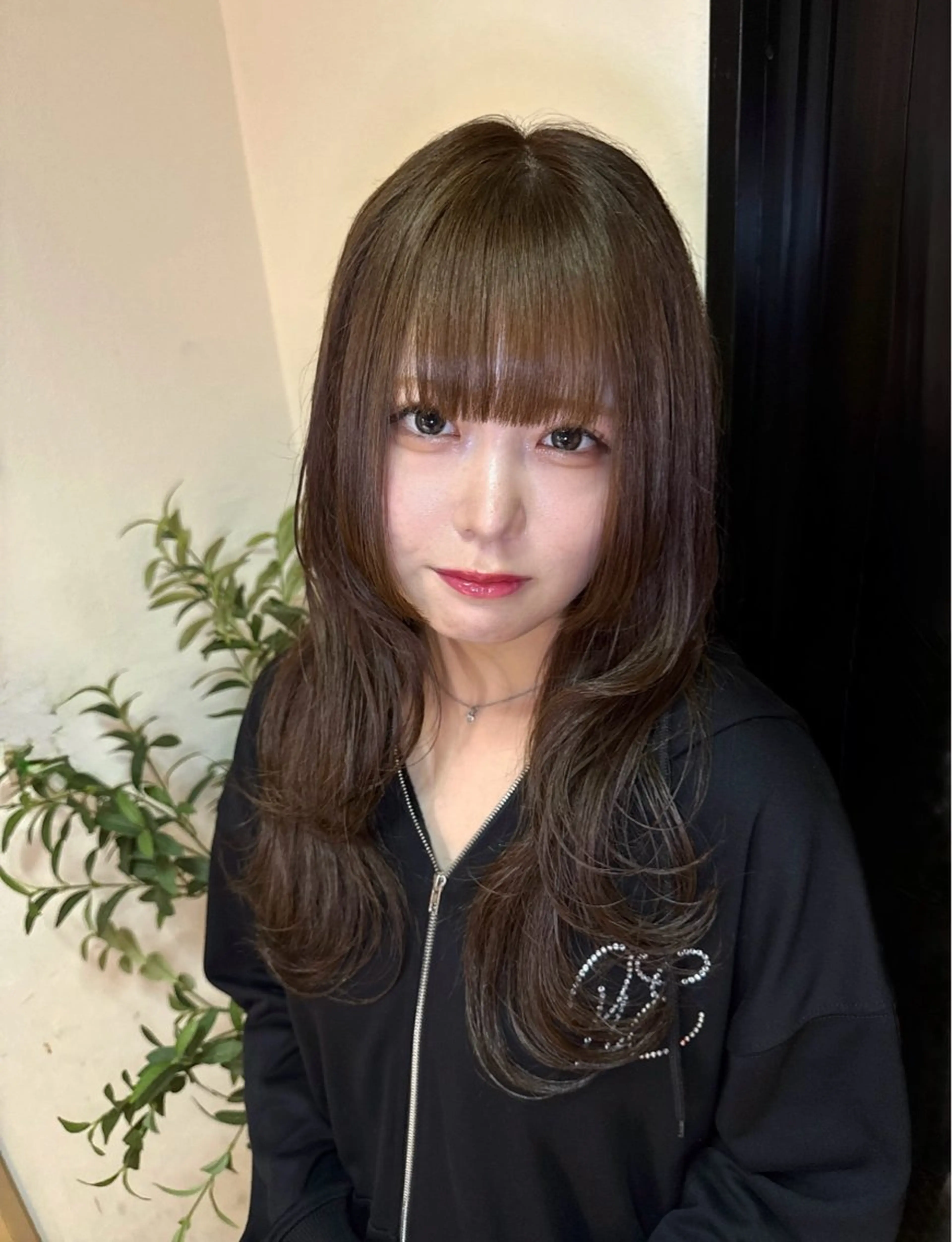 ロング カラー パーマ ヘアアレンジ 切りっぱなしボブ ブリーチ ケアブリーチ デザインカラー ダブルカラー 【.ico】心斎橋/ ウルフ/飛田ゆうきのヘアスタイル