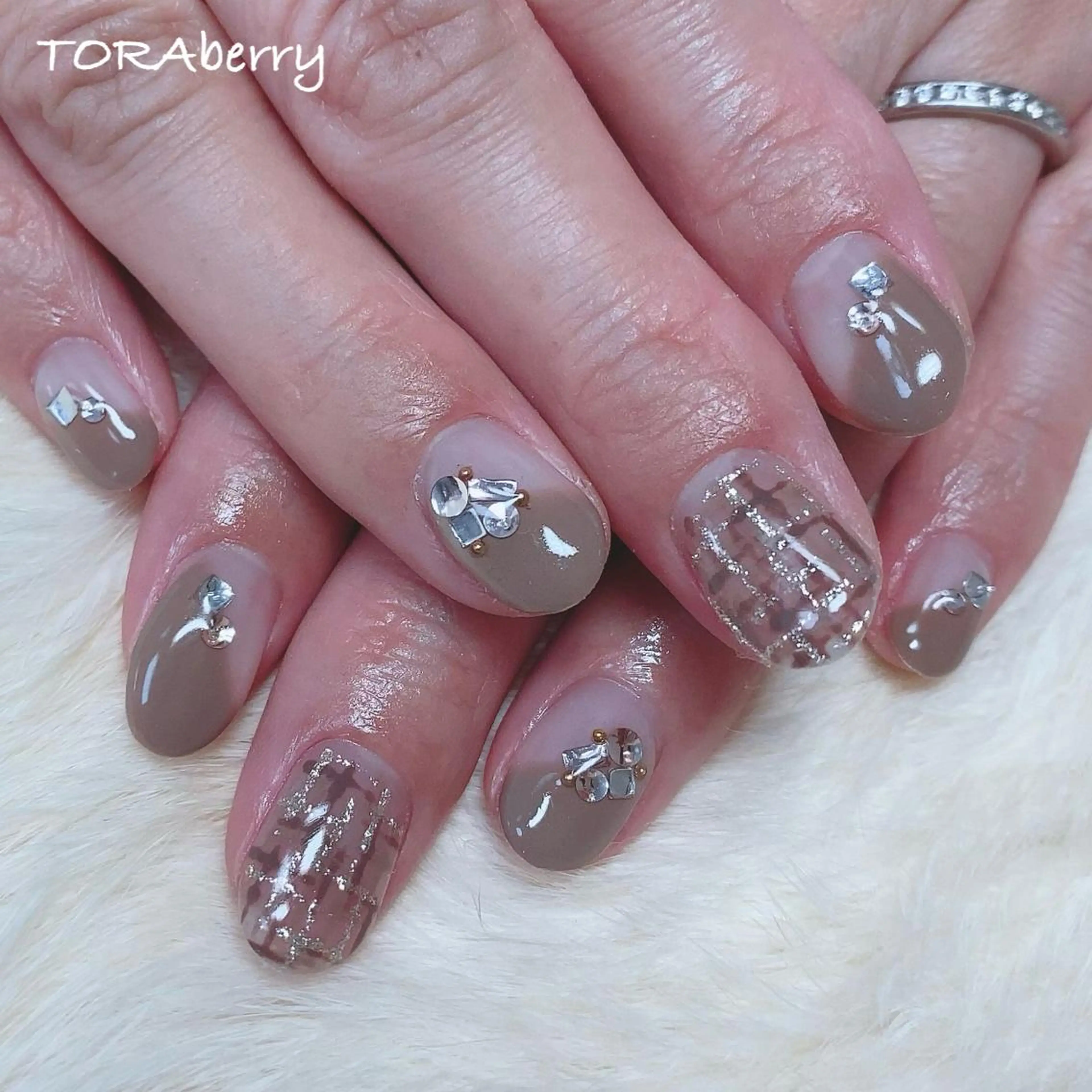 ネイル ハンドネイル ネイリスト なつみのネイルデザイン