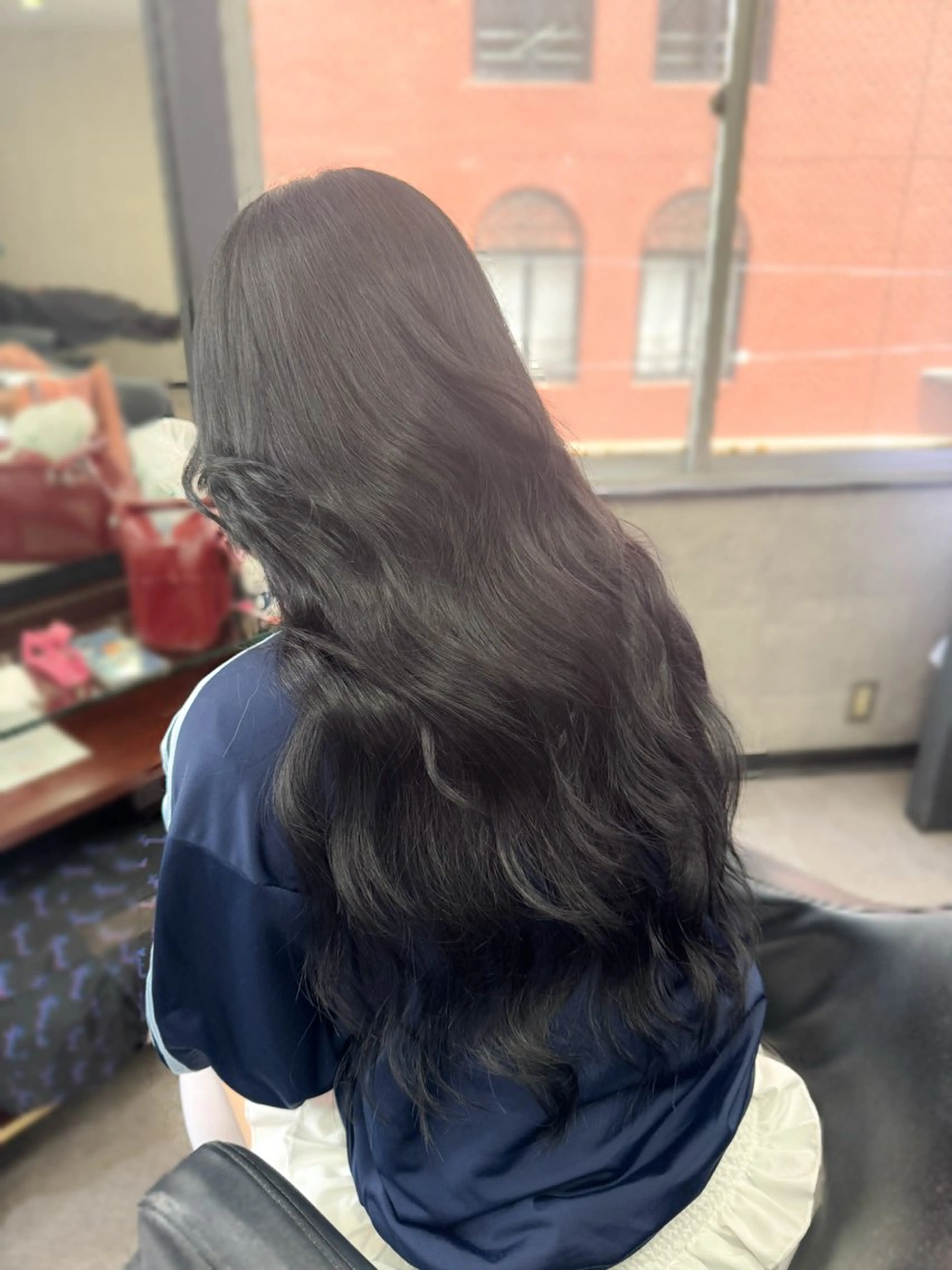 【4月限定🌸】プラチナシールエクステ80枚（52cm）＋馴染ませカット《原色エクステ追加料金なし🎶》の写真