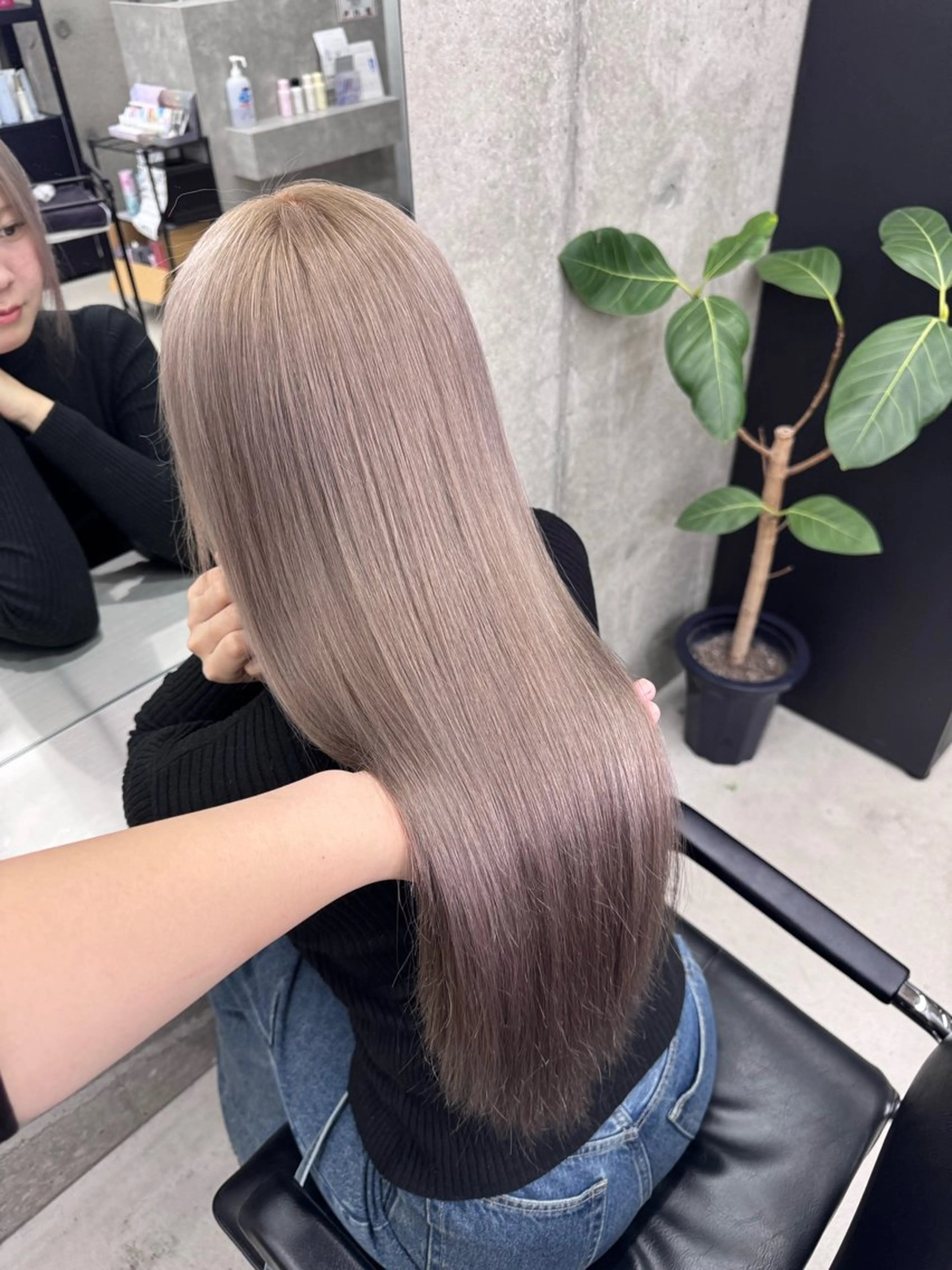 カラー ヘアカラー 和木坂 日美のヘアスタイル