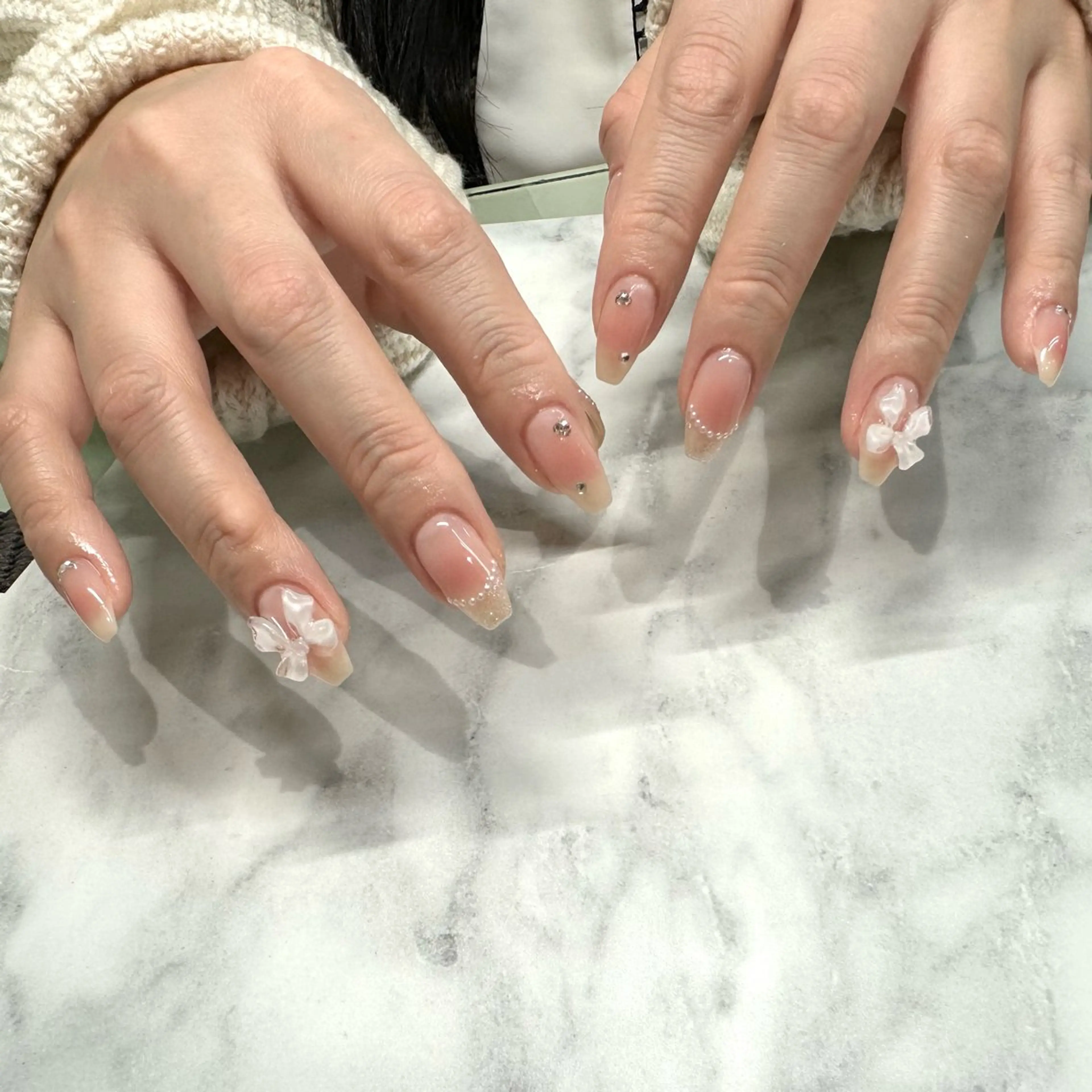 ネイル ハンドネイル Bianca浦和🎀 渋谷のネイルデザイン