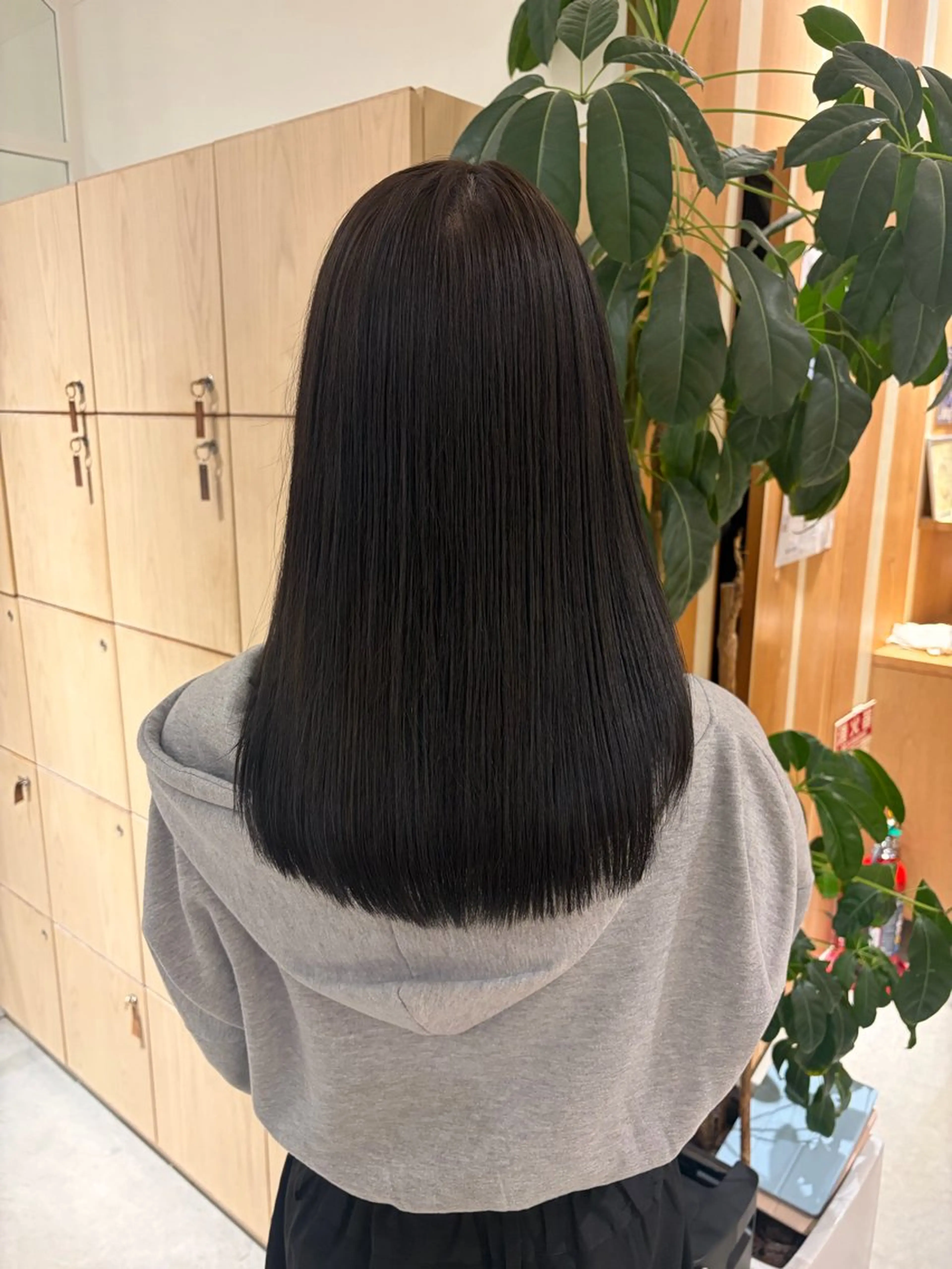 ミディアム adorable 菅野 愛のヘアスタイル