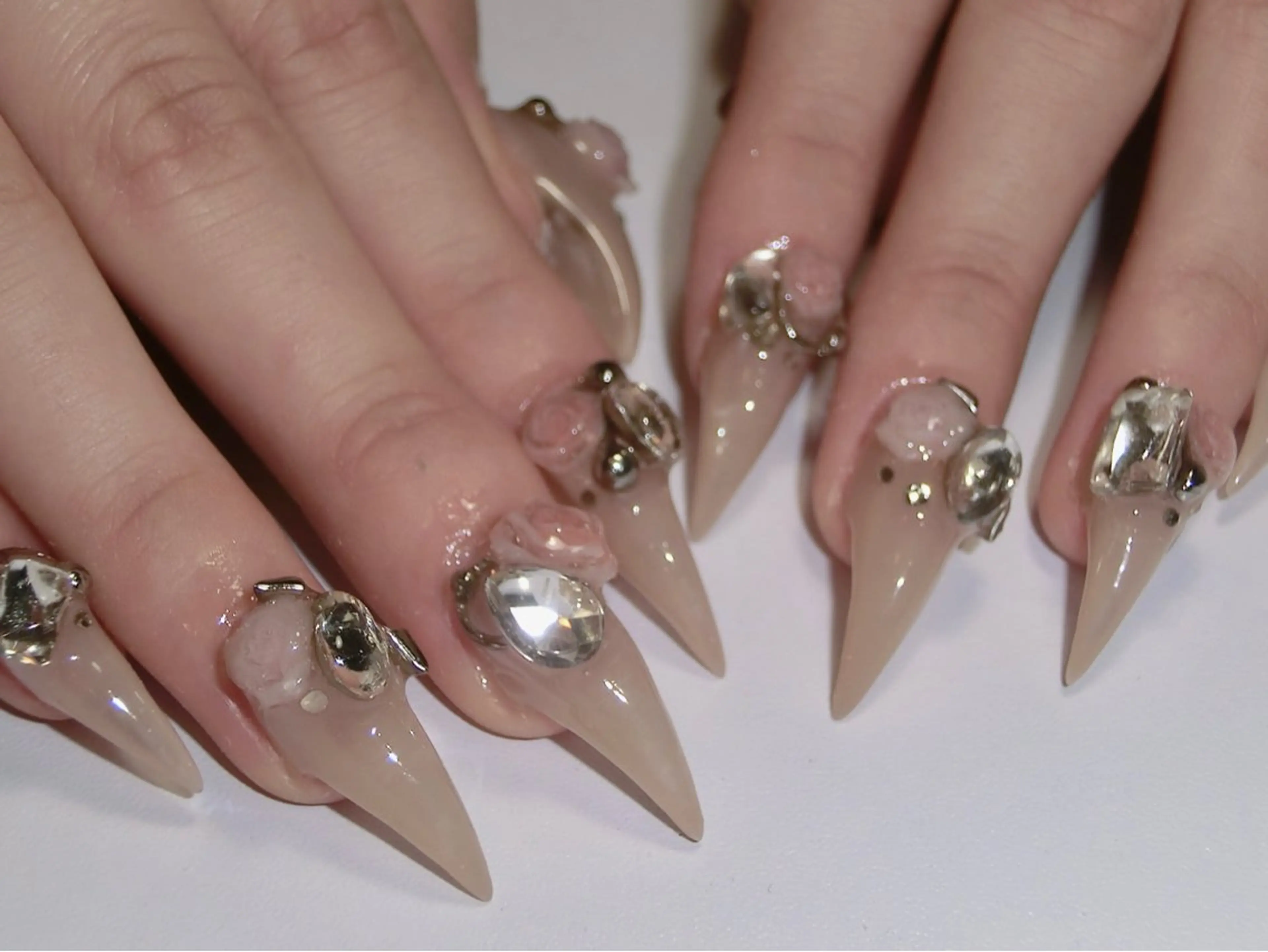 ネイル ハンドネイル ri nのネイルデザイン