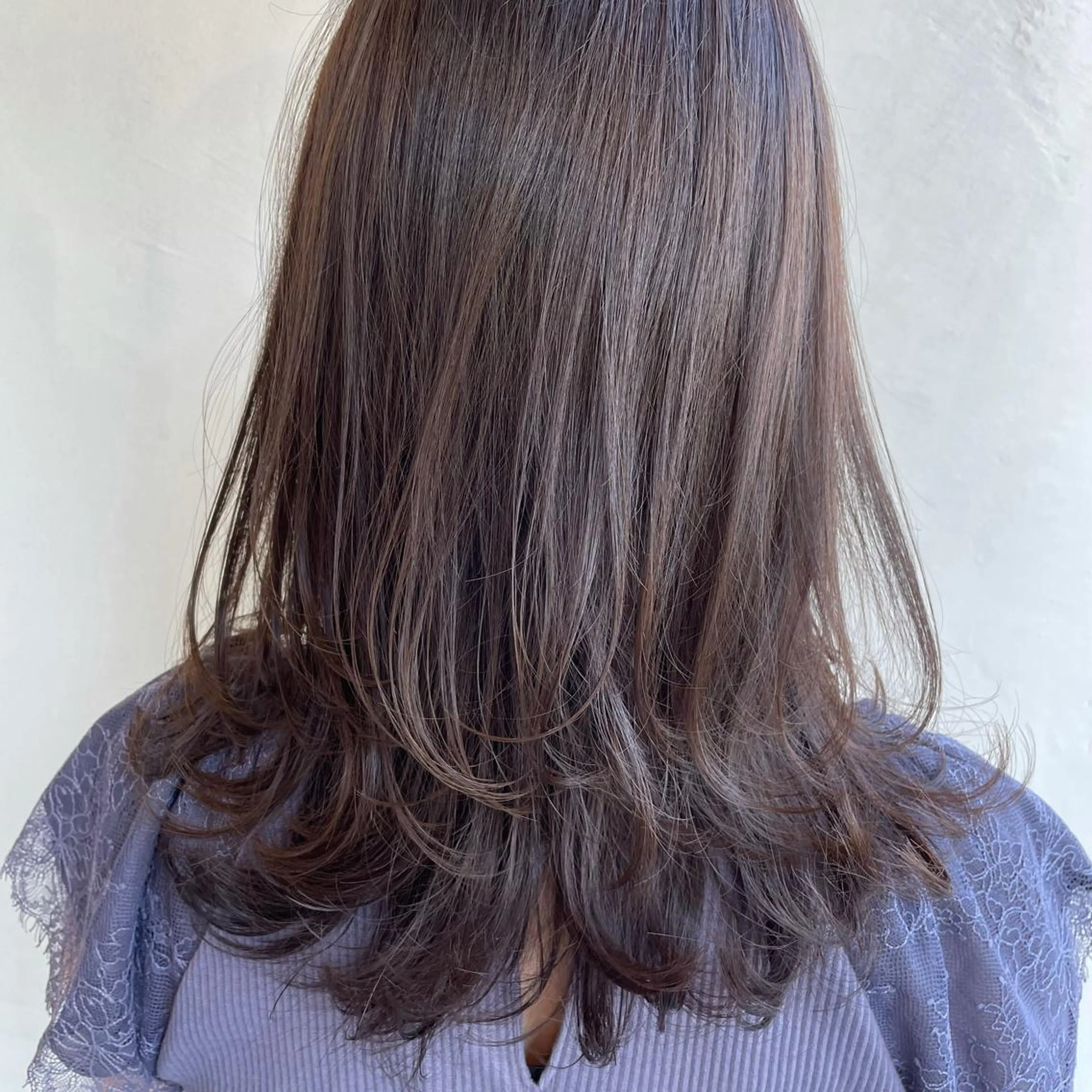 セミロング 髪質改善カラー🌈✨ 加藤 愛のヘアスタイル