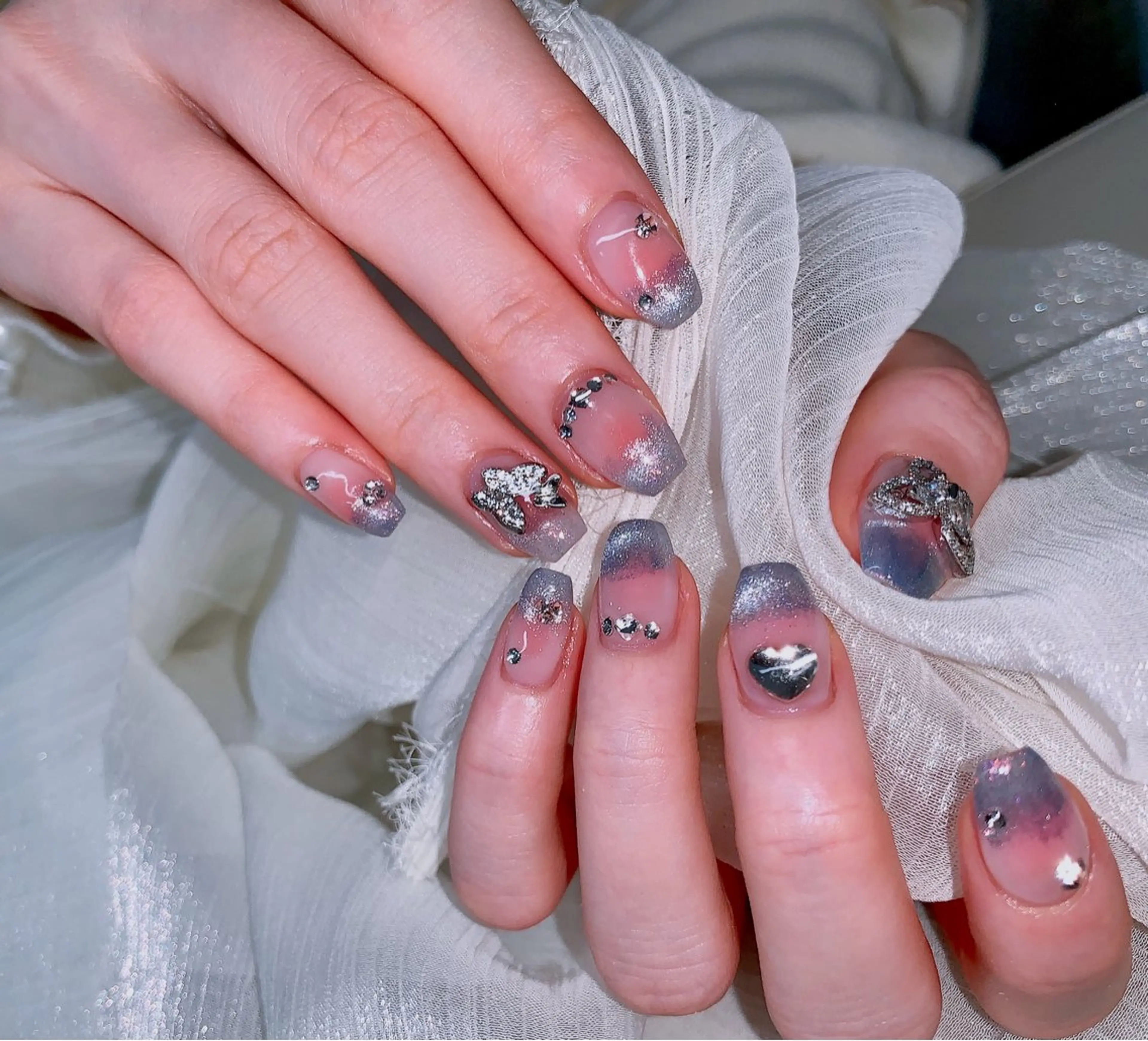 ネイル ゆず秋葉原 Vickyのネイルデザイン