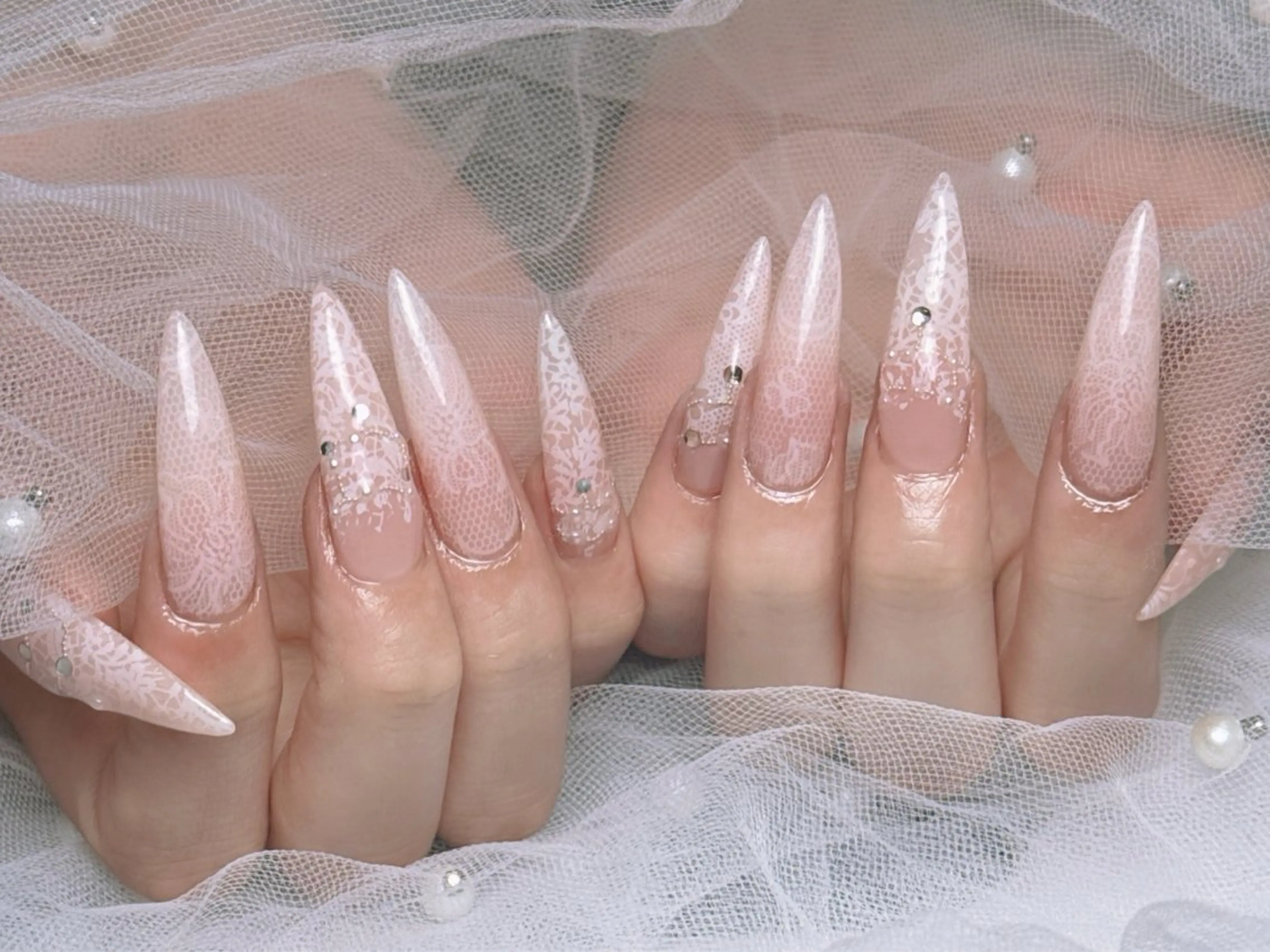 ネイル レース NEM nailstudioのネイルデザイン