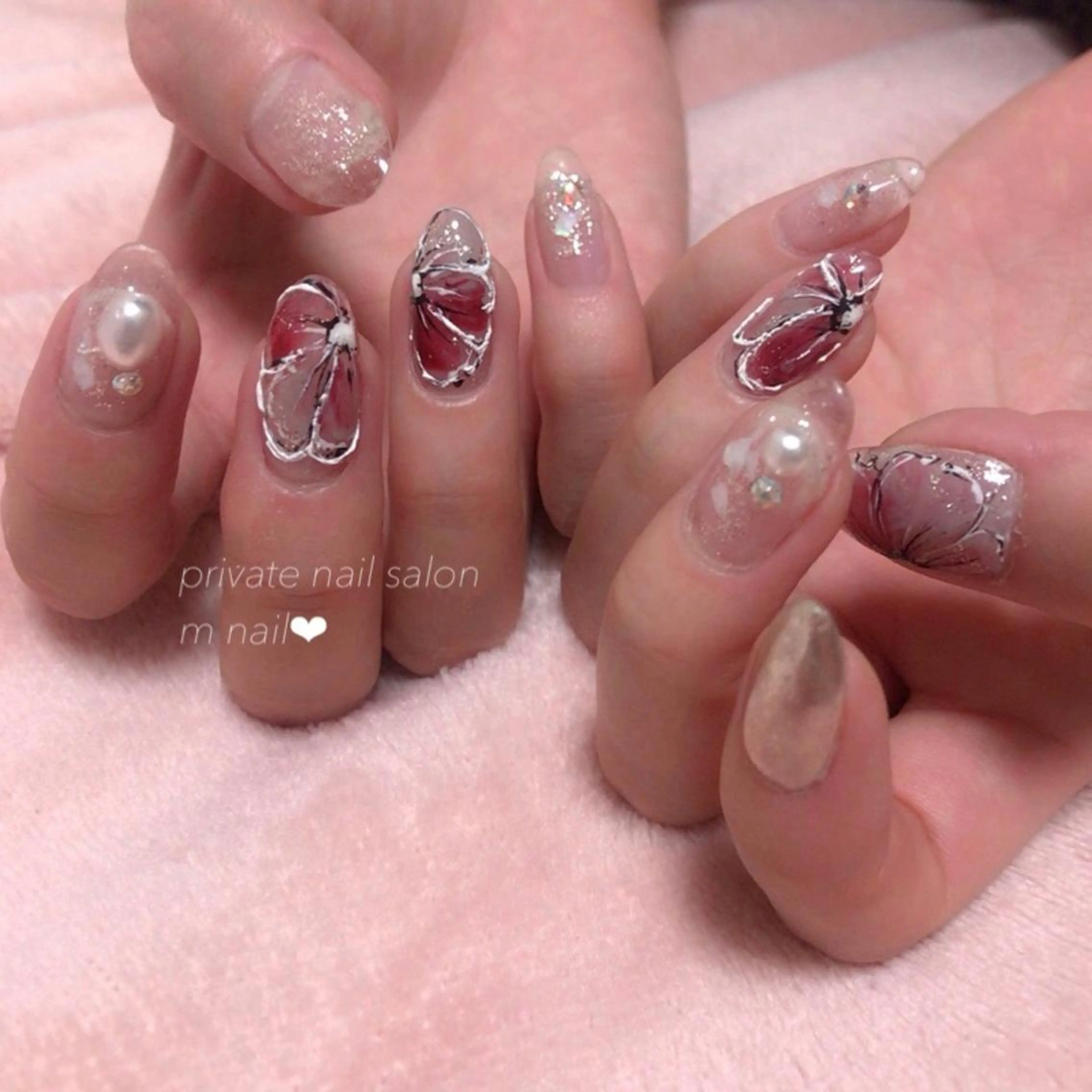 ネイル アートネイル フラワーネイル ニュアンスネイル ハンドネイル 小河原 舞のネイルデザイン