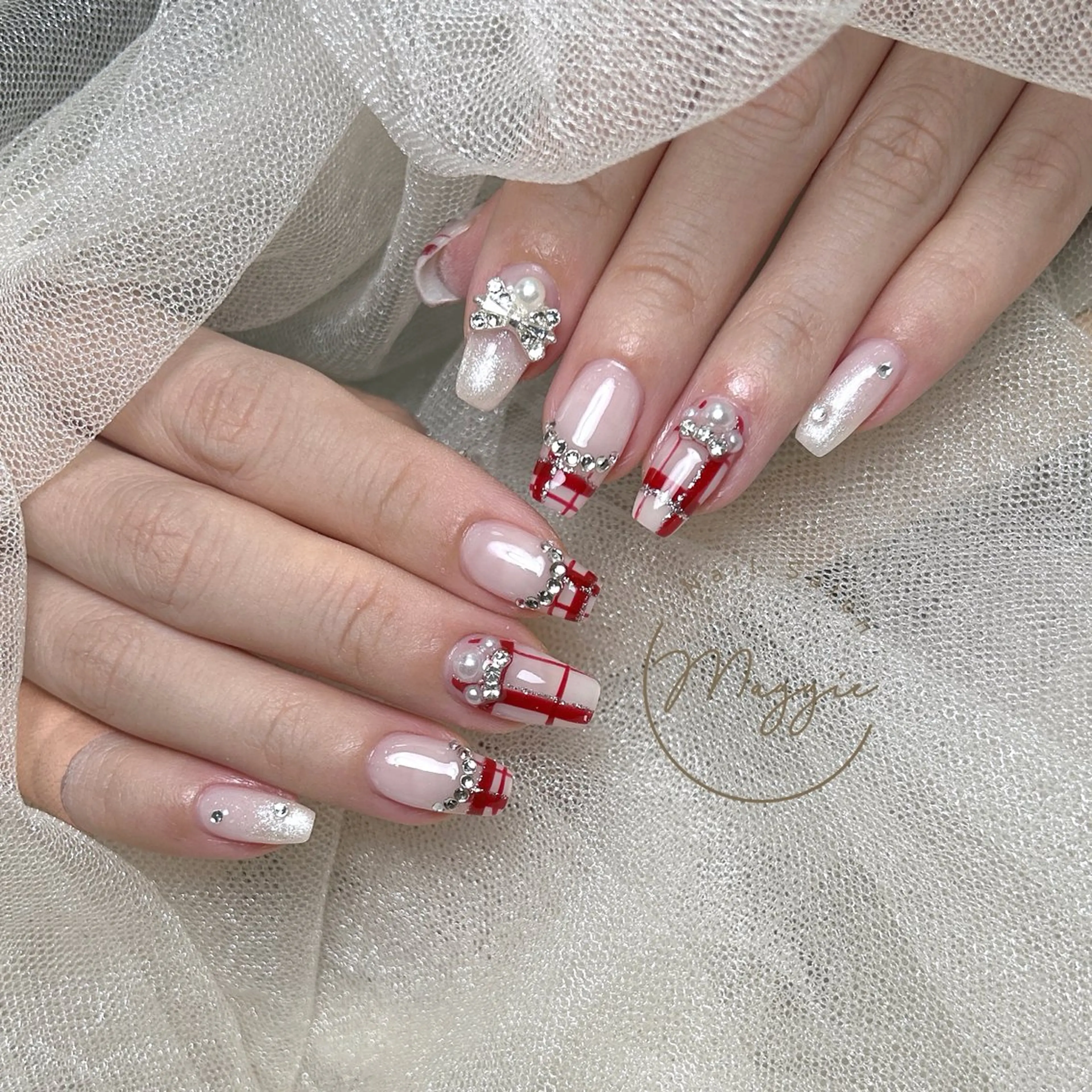 ネイル Maggie Nail🦩のネイルデザイン