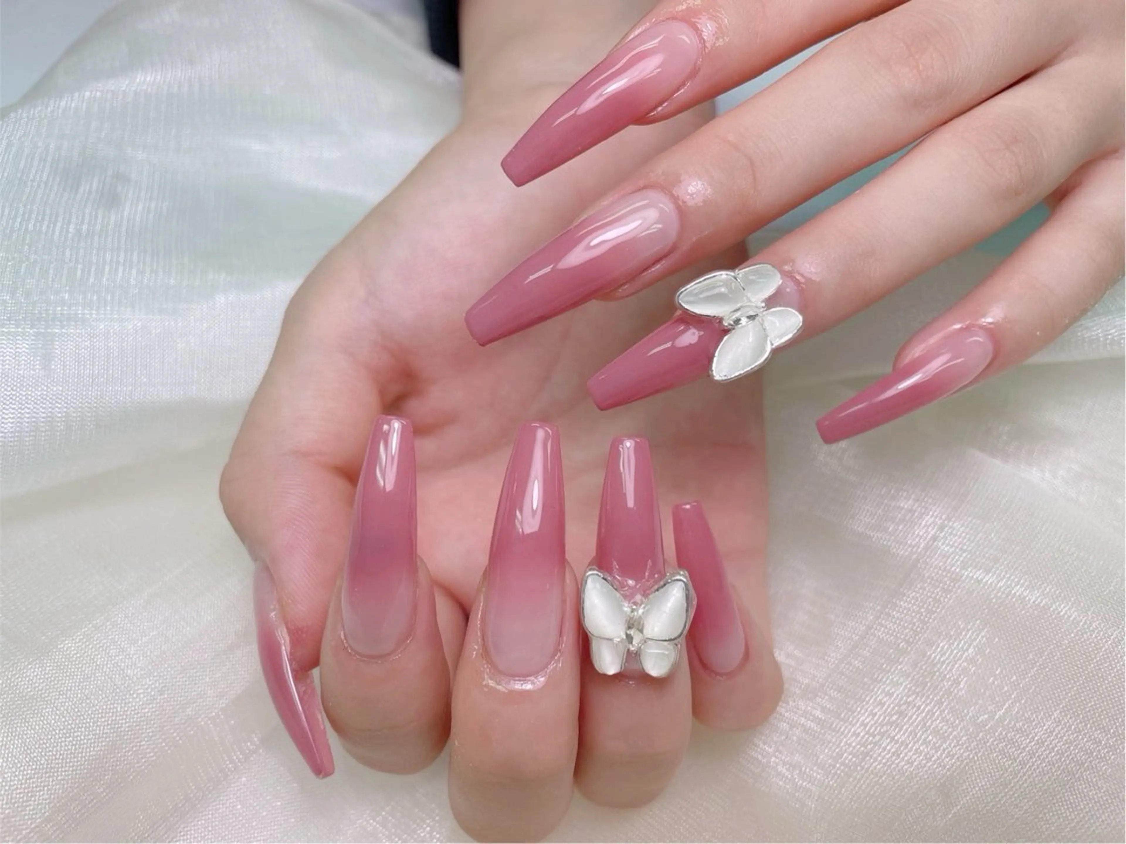 ネイル ロングネイル ハンドネイル lucky nail 歌舞伎町のネイルデザイン
