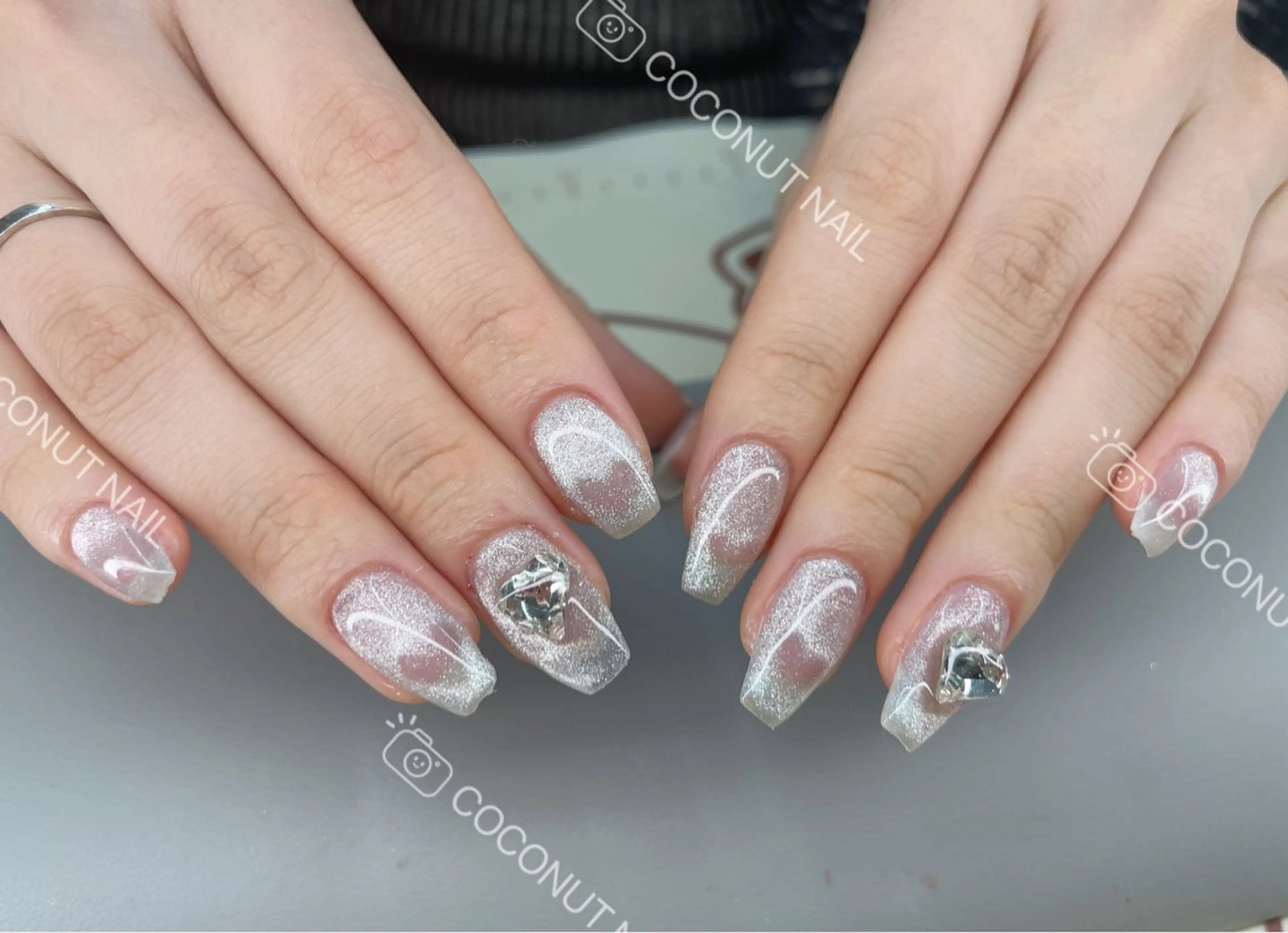 ネイル ハンドネイル 神田 ココナッツのネイルデザイン