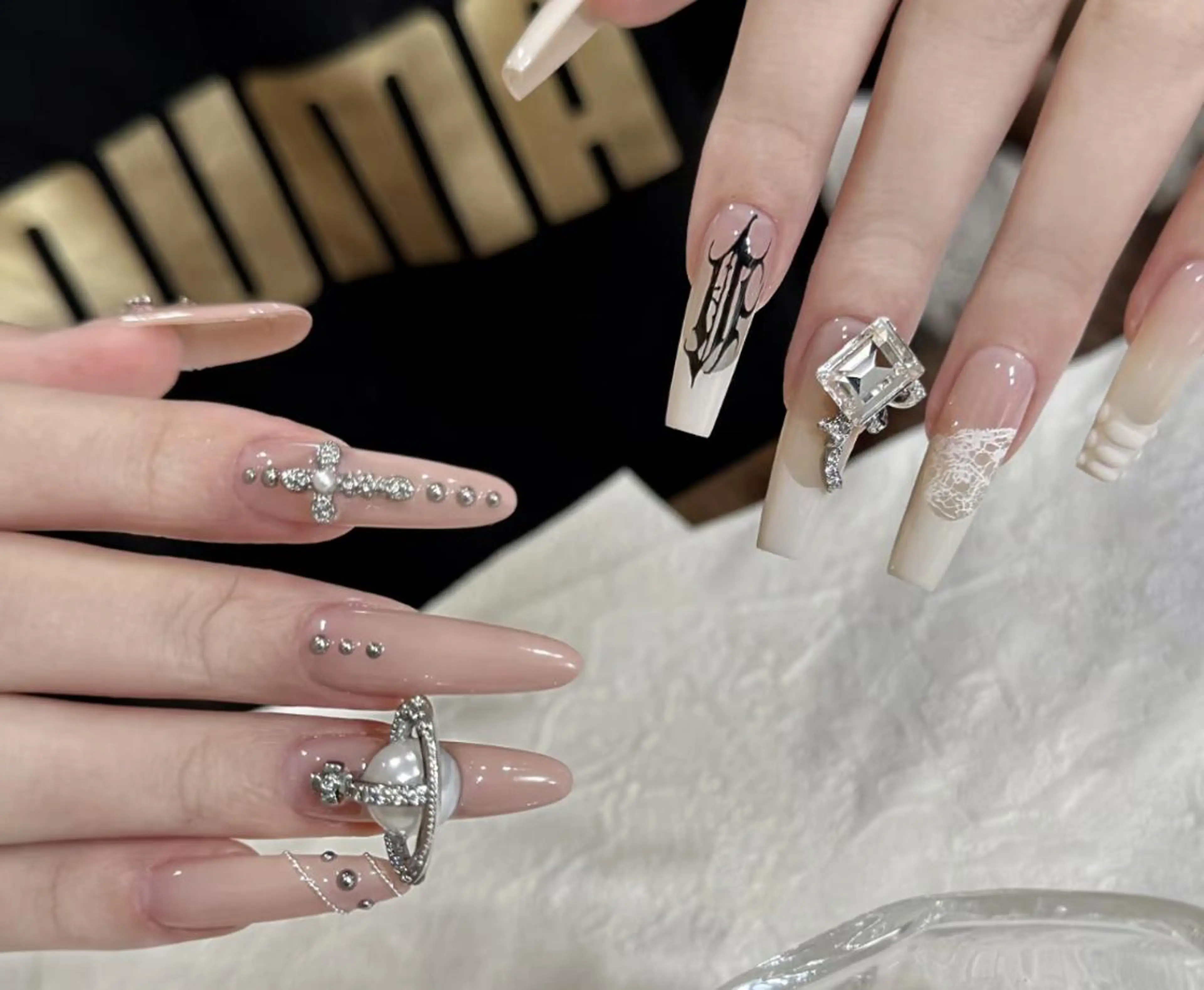 ネイル ハンドネイル 🎀 Ayaka_nailのネイルデザイン