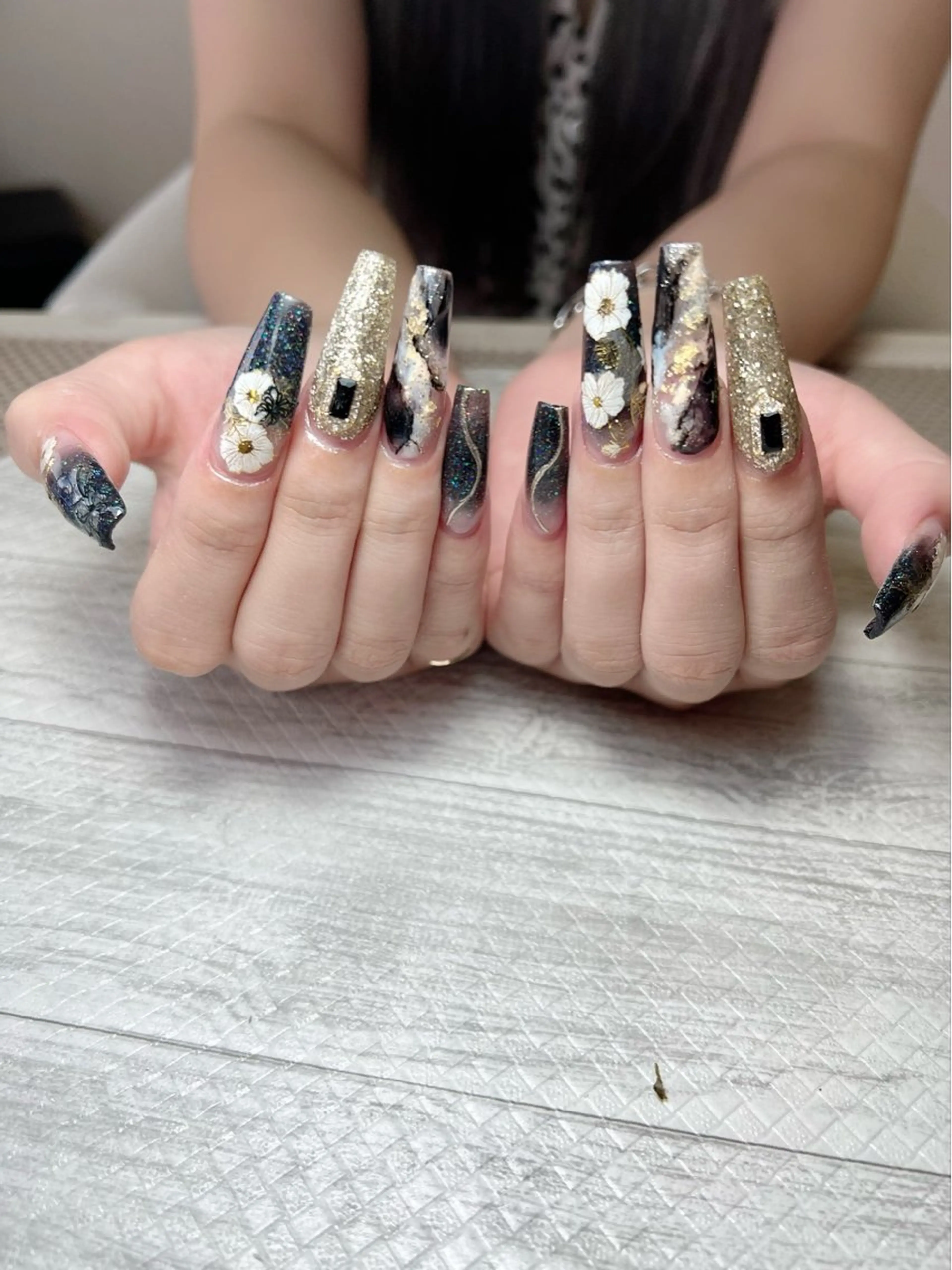 ネイル 成人式 スクエアネイル ハンドネイル シェヌネイル JURAのネイルデザイン