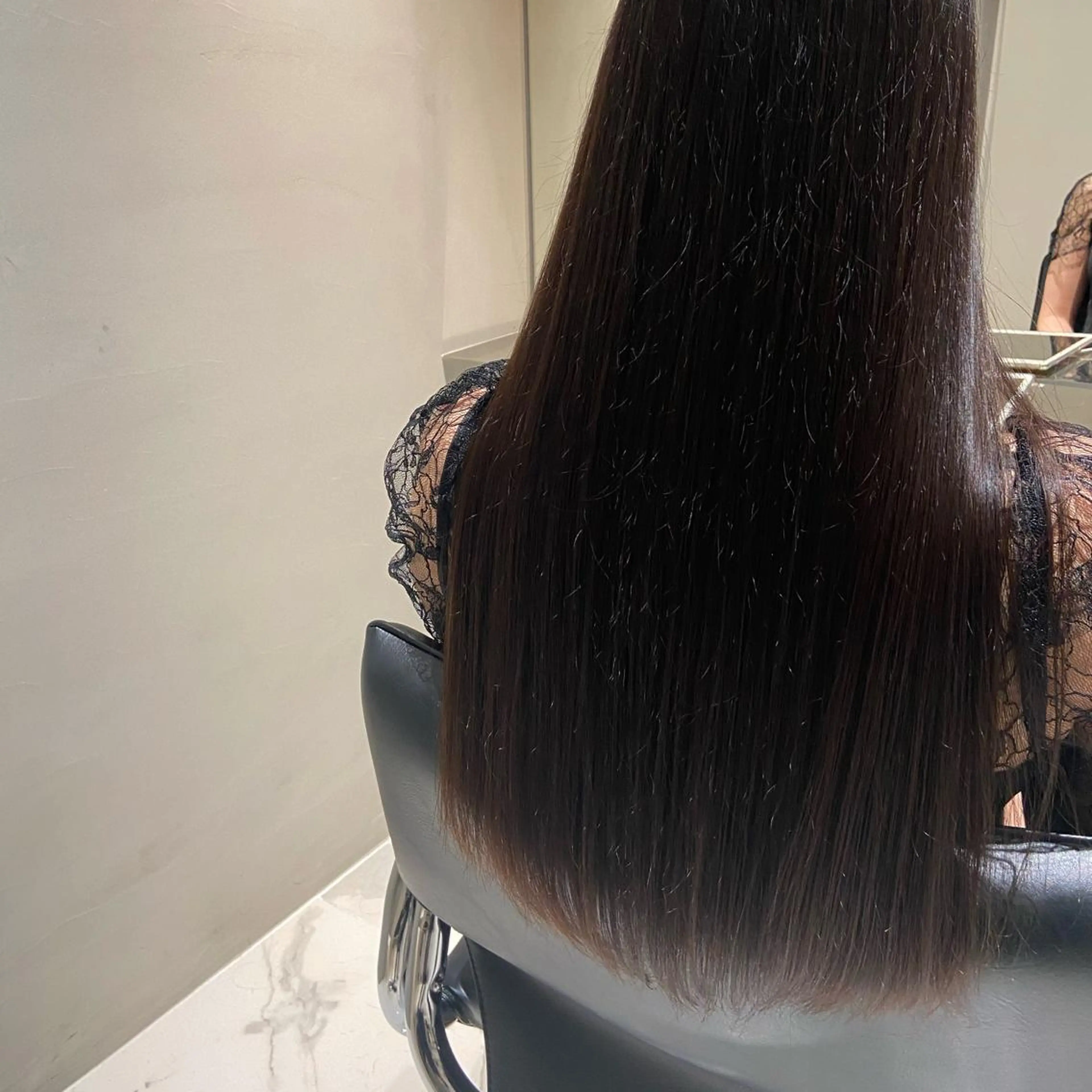 ロング ロング カジュアルを女っぽく 𝗮𝘆𝗮𝗰𝗼のヘアスタイル