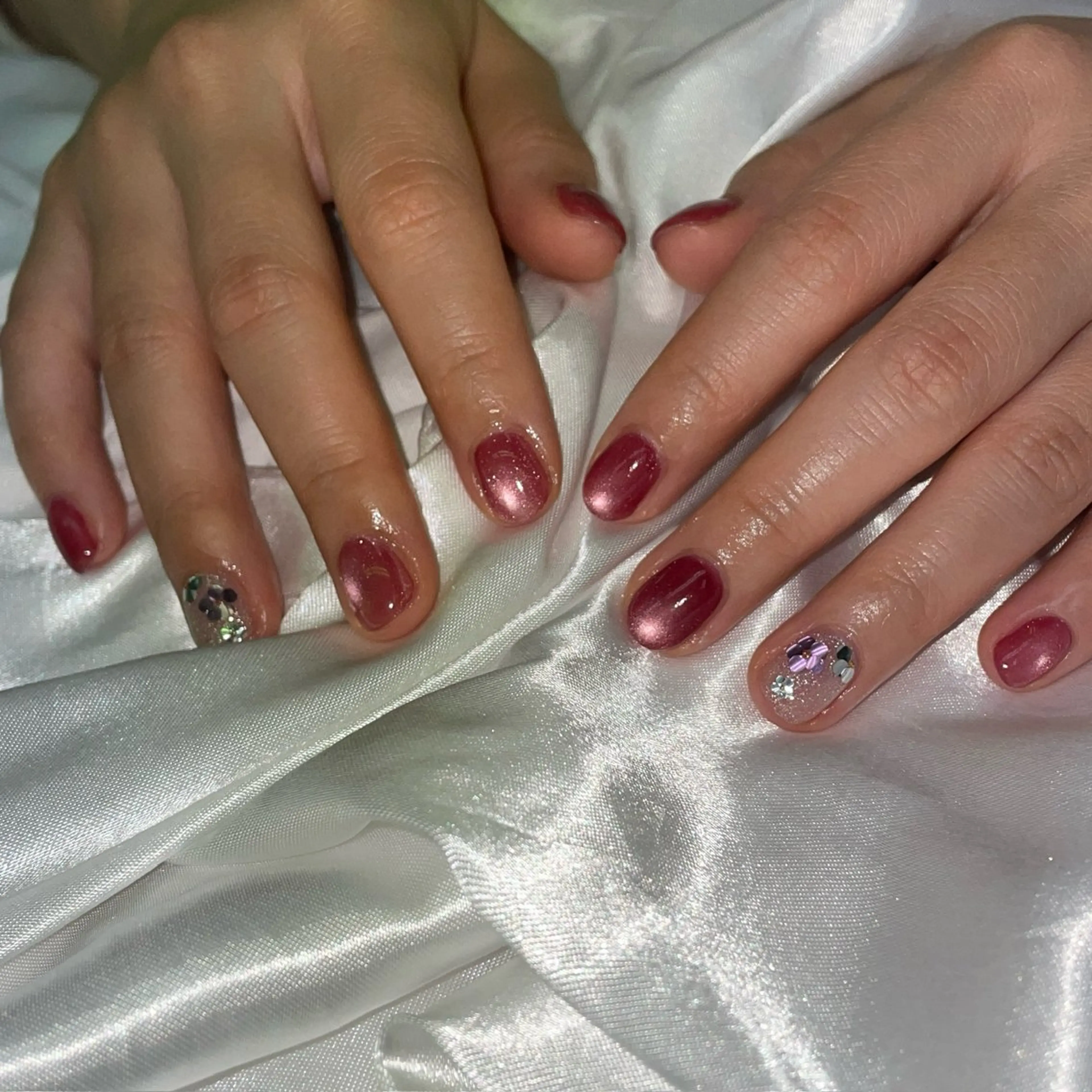 ネイル ハンドネイル 友井川 綾華のネイルデザイン