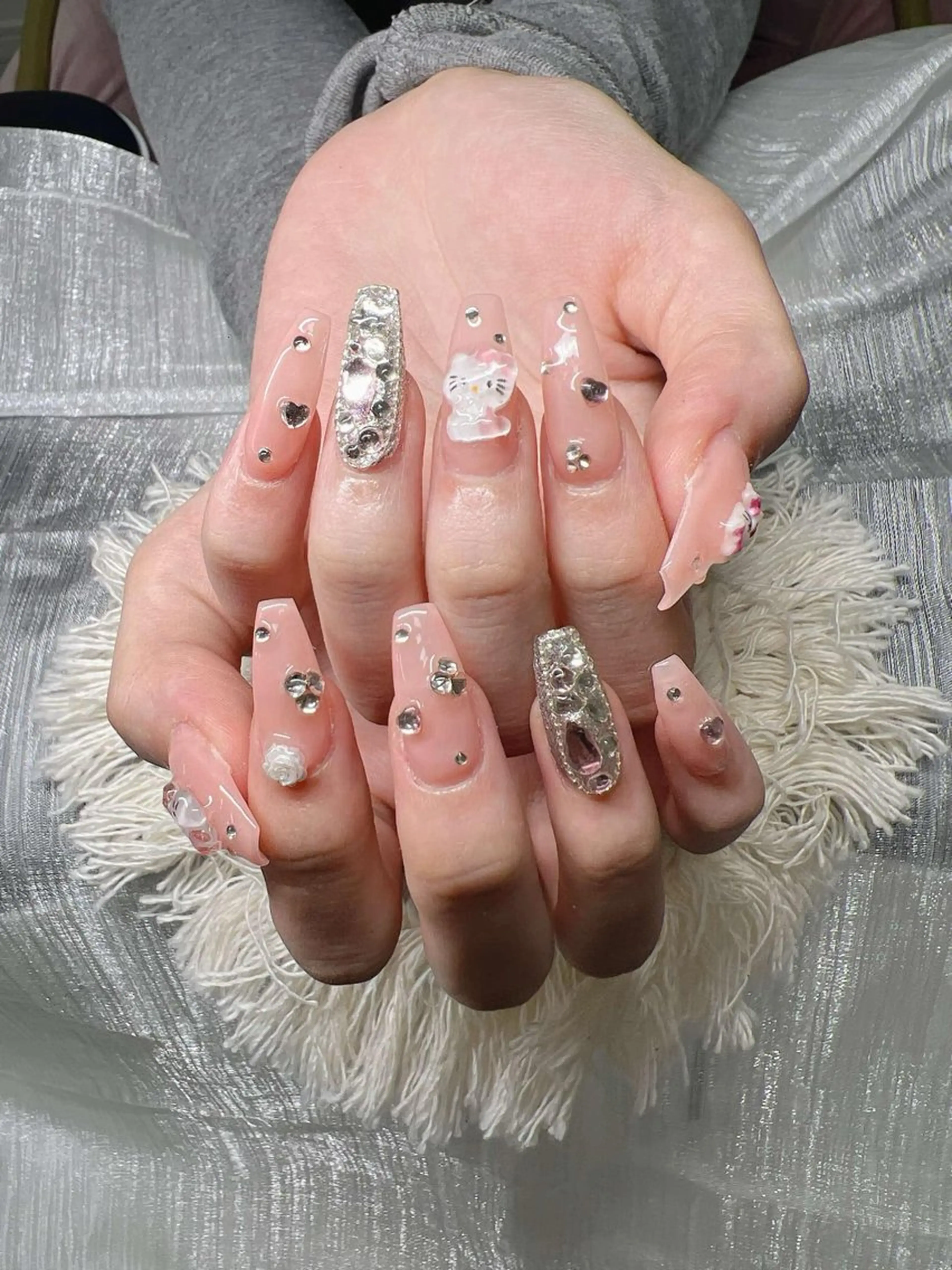ネイル オーロラネイル チークネイル 長さ出し フットネイル フレンチネイル Lee Nails チップ長さだし専門店のネイルデザイン