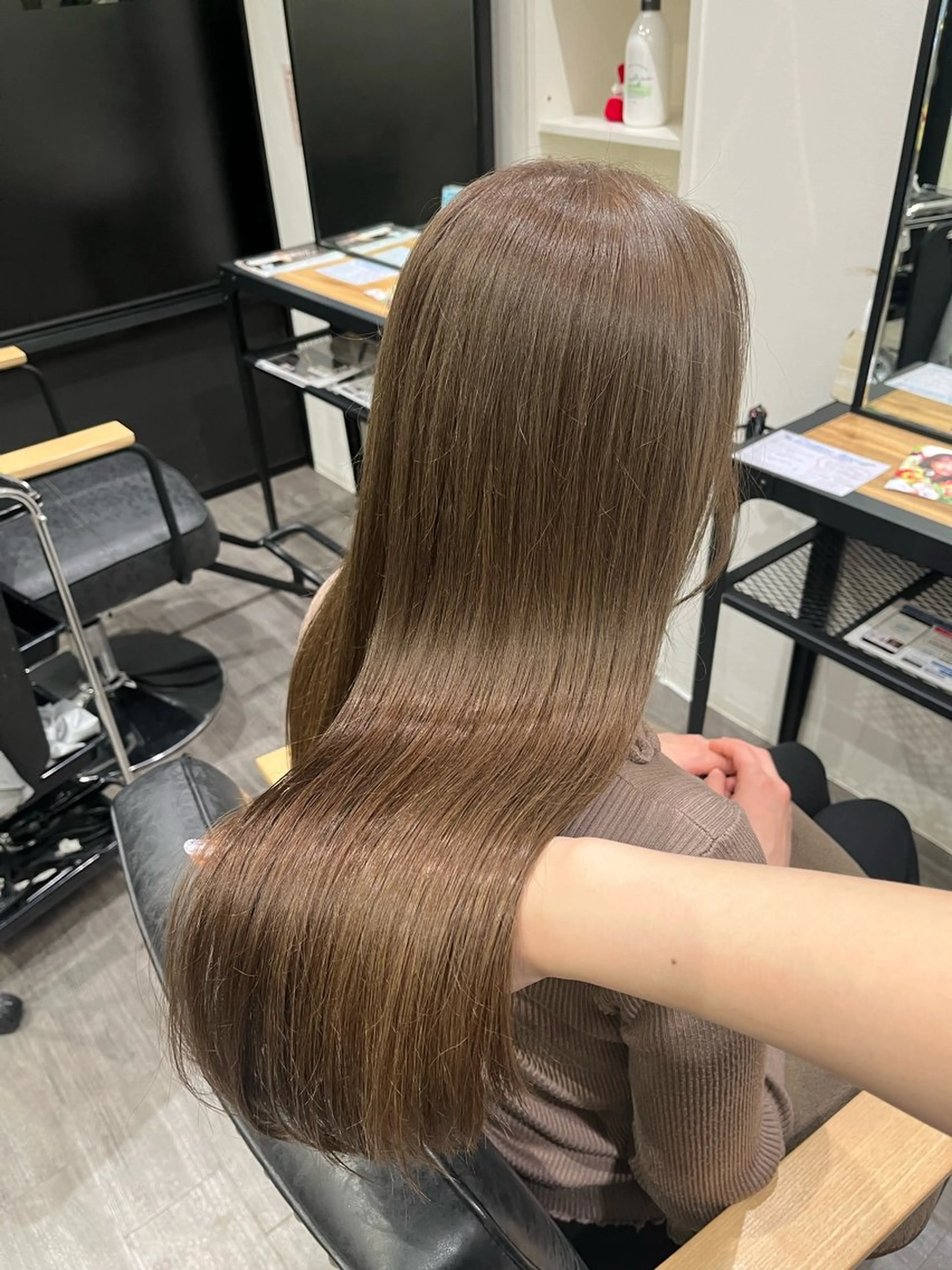ロング 大野 美紅のヘアスタイル